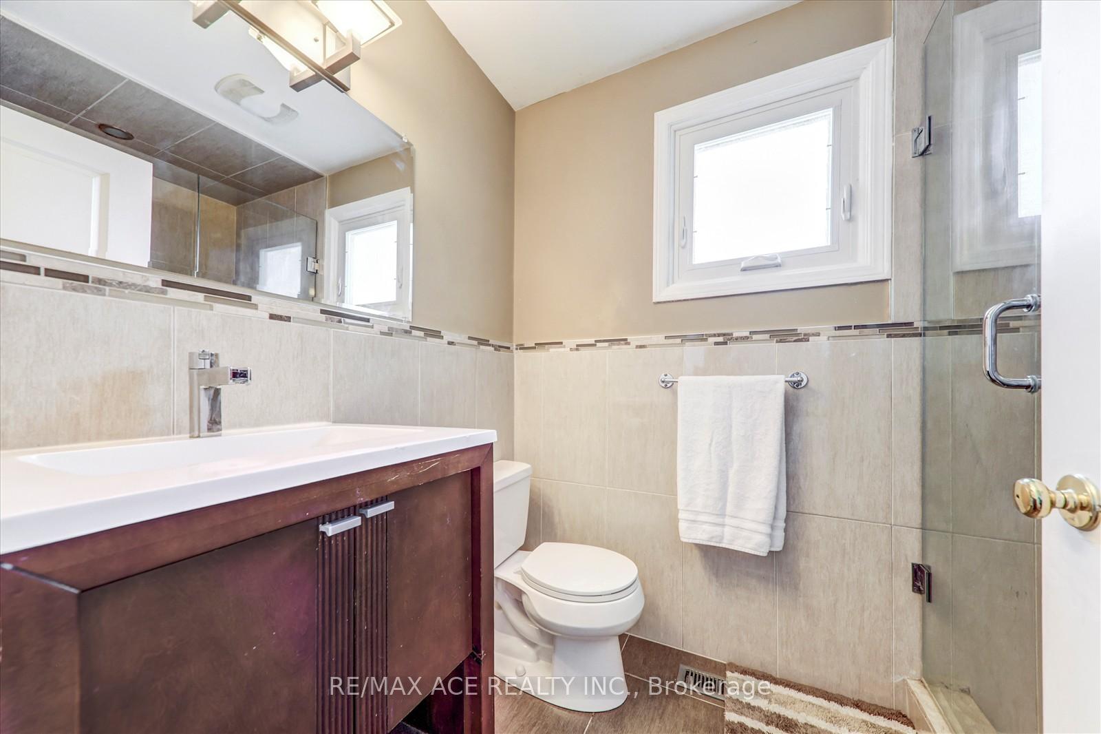 Photo 20 of 9 Parkview Court, Thorold, Confederation Heights — HOMEH