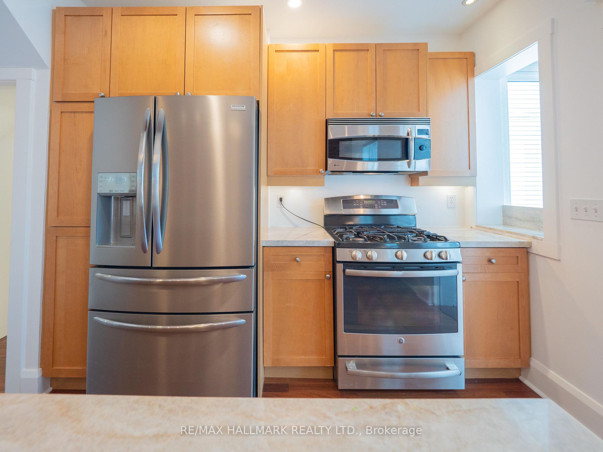 Photo 18 of 51 Bain Avenue, Toronto, North Riverdale — HOMEH
