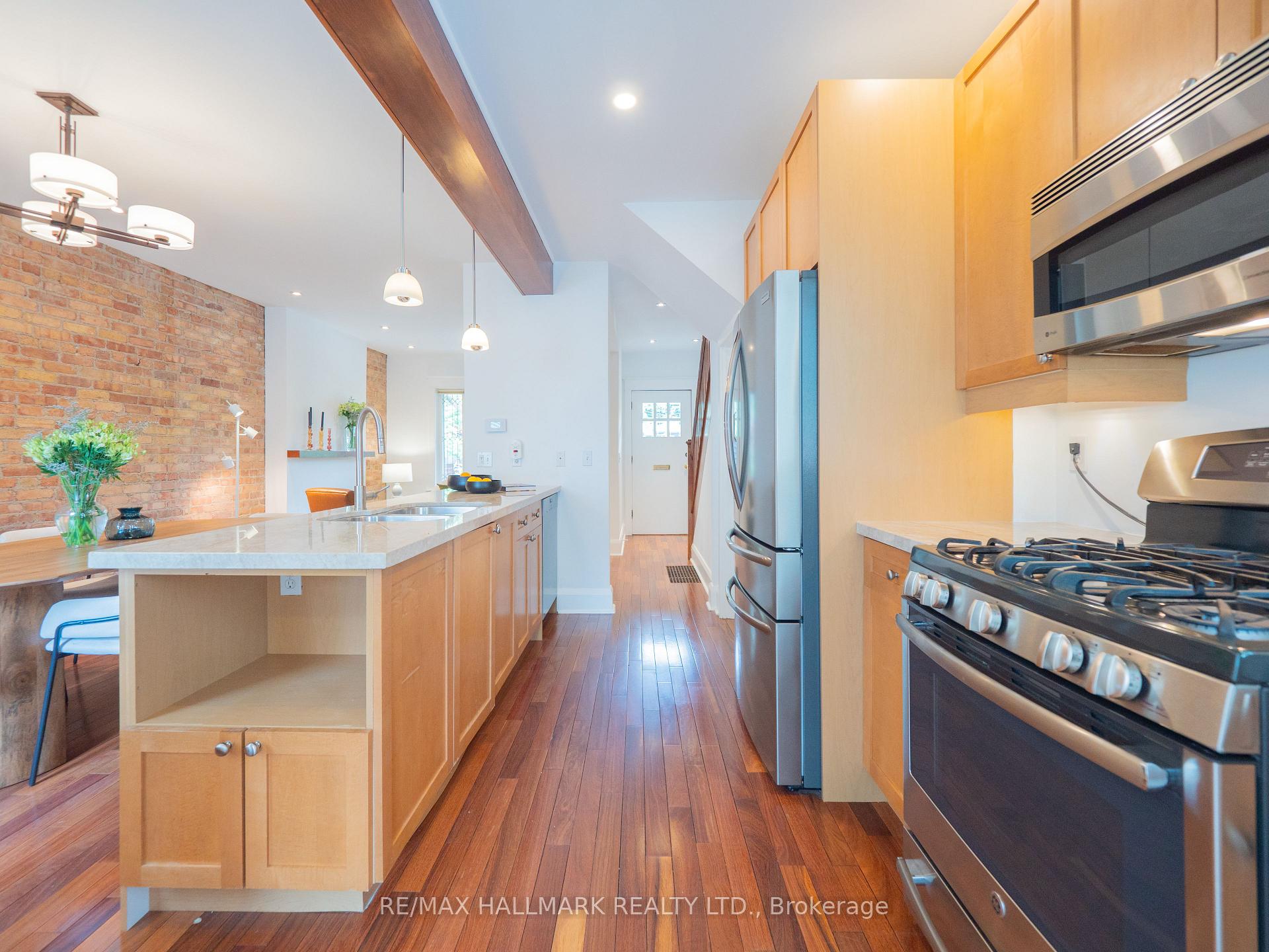 Photo 20 of 51 Bain Avenue, Toronto, North Riverdale — HOMEH