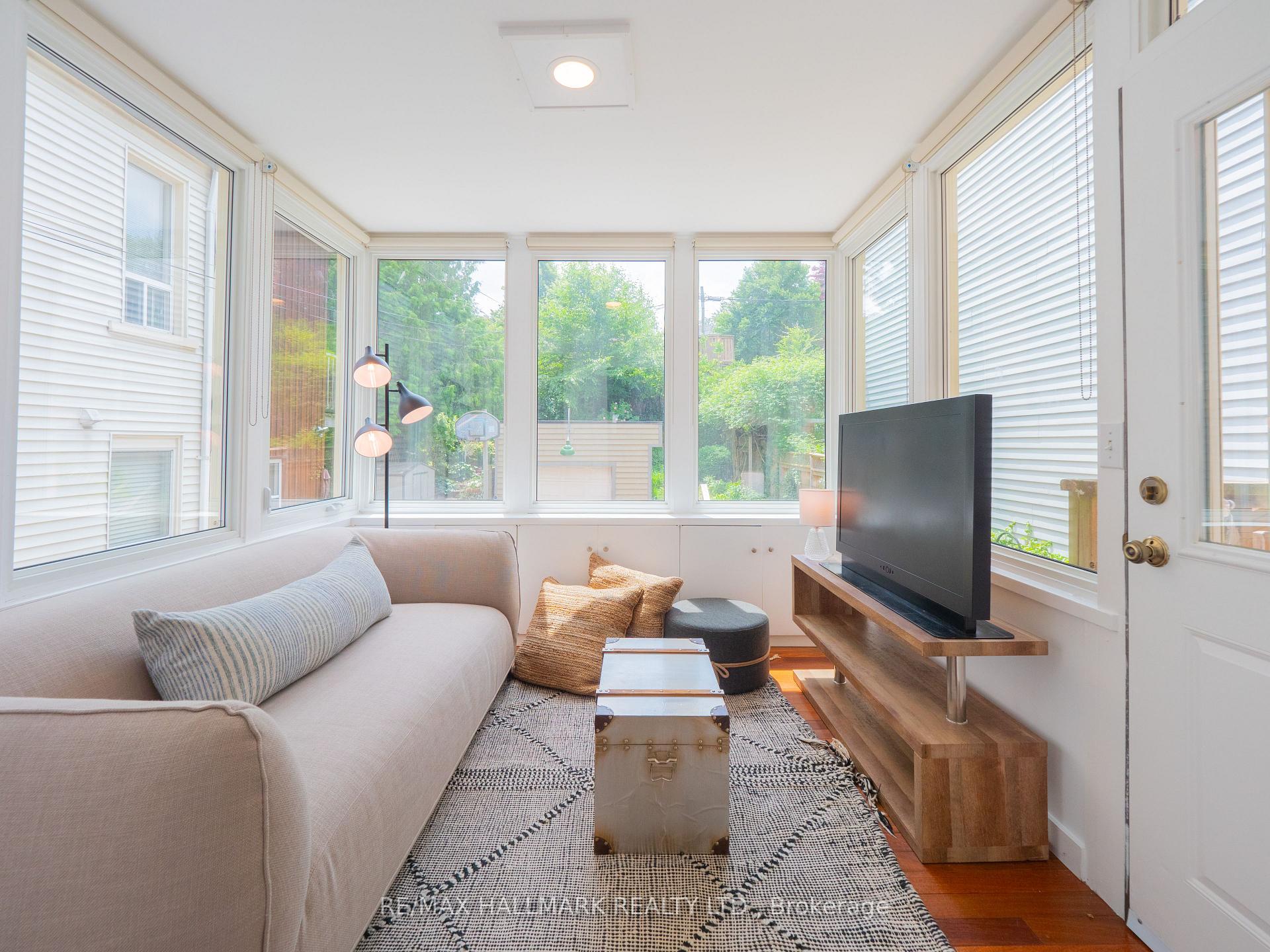 Photo 21 of 51 Bain Avenue, Toronto, North Riverdale — HOMEH