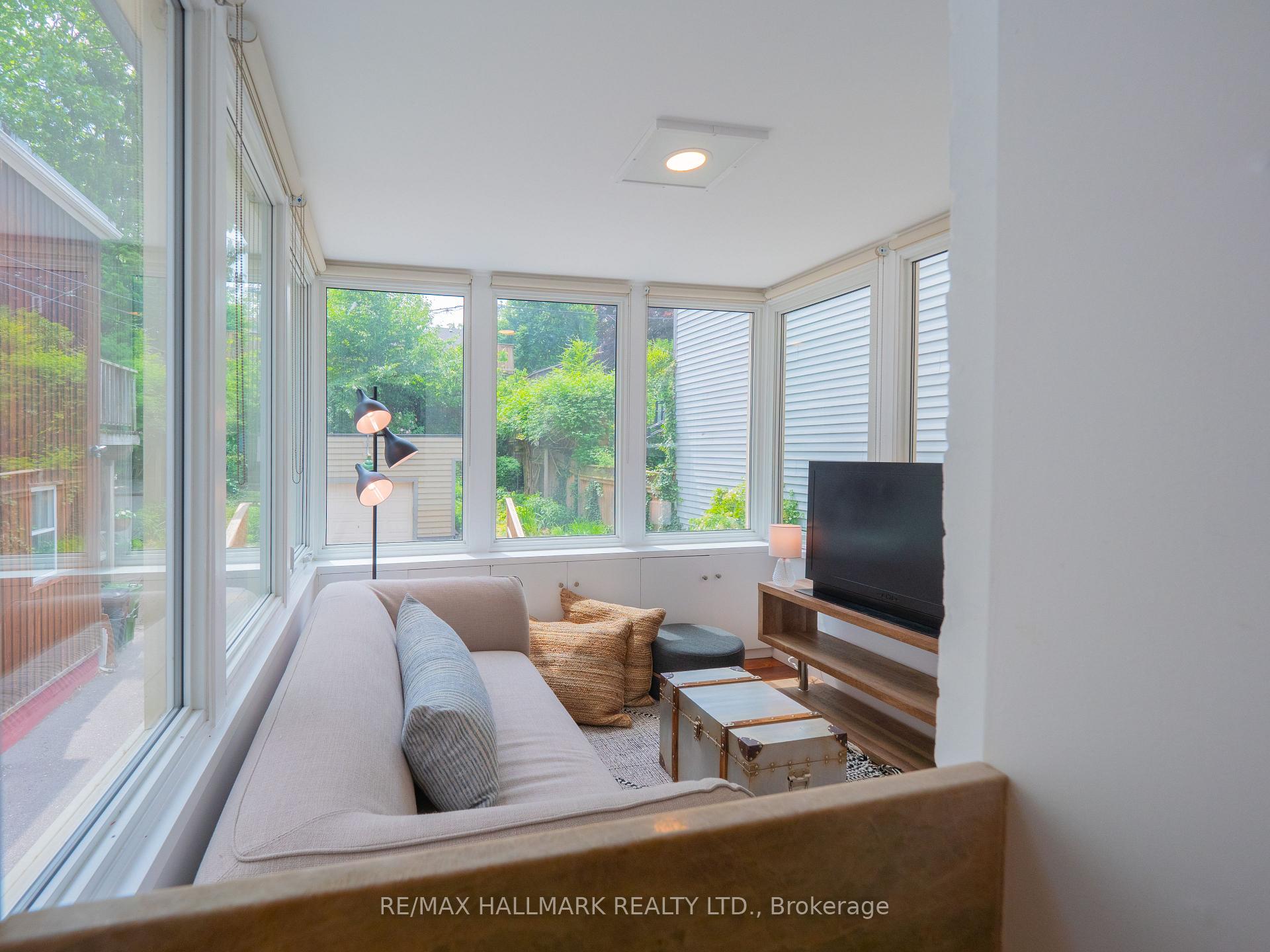 Photo 23 of 51 Bain Avenue, Toronto, North Riverdale — HOMEH