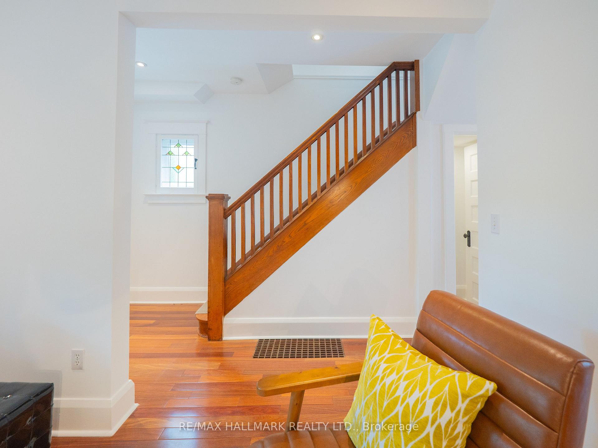 Photo 24 of 51 Bain Avenue, Toronto, North Riverdale — HOMEH