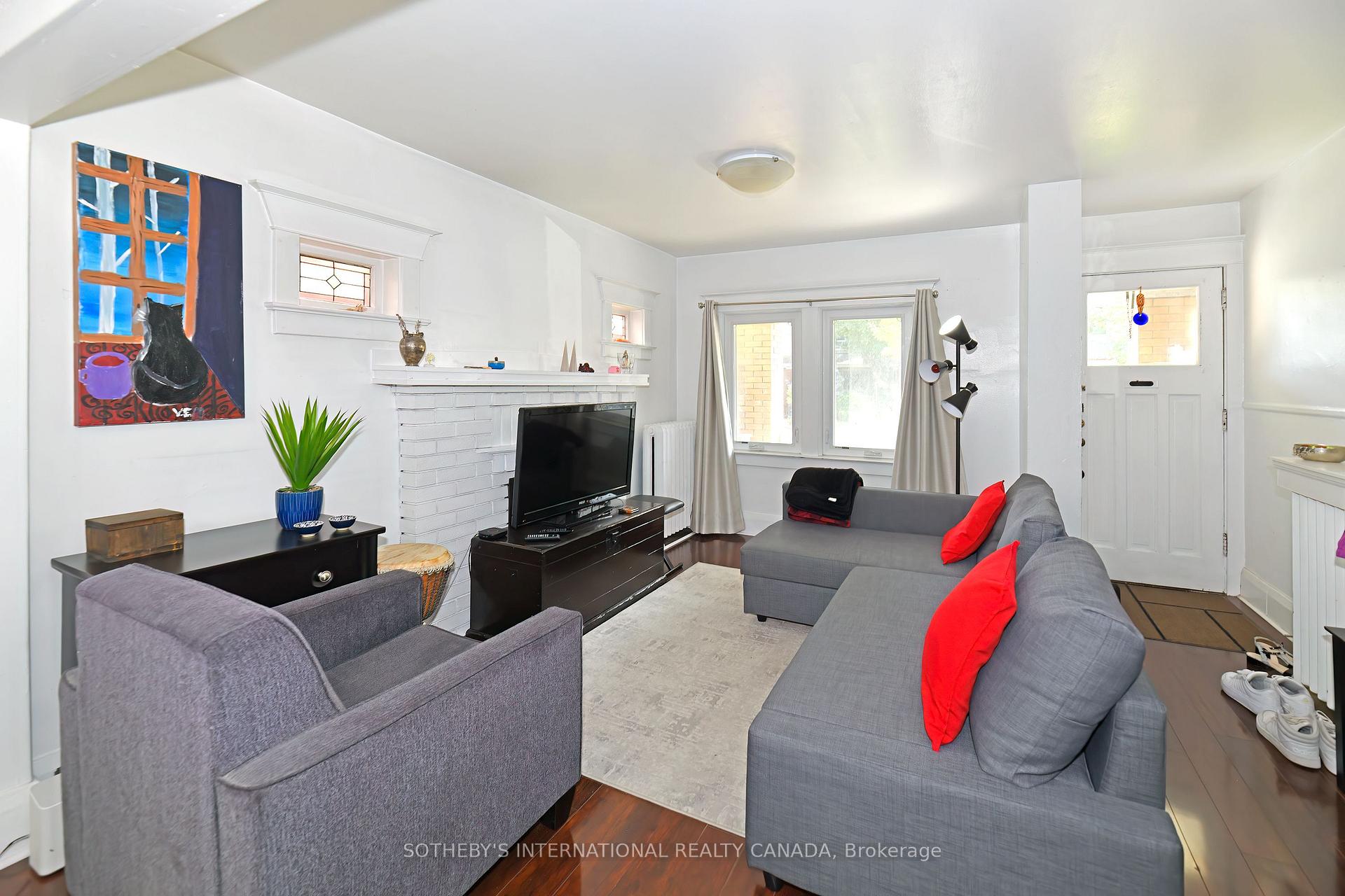 Photo 2 of 60 Mortimer Avenue, Toronto, Broadview North — HOMEH