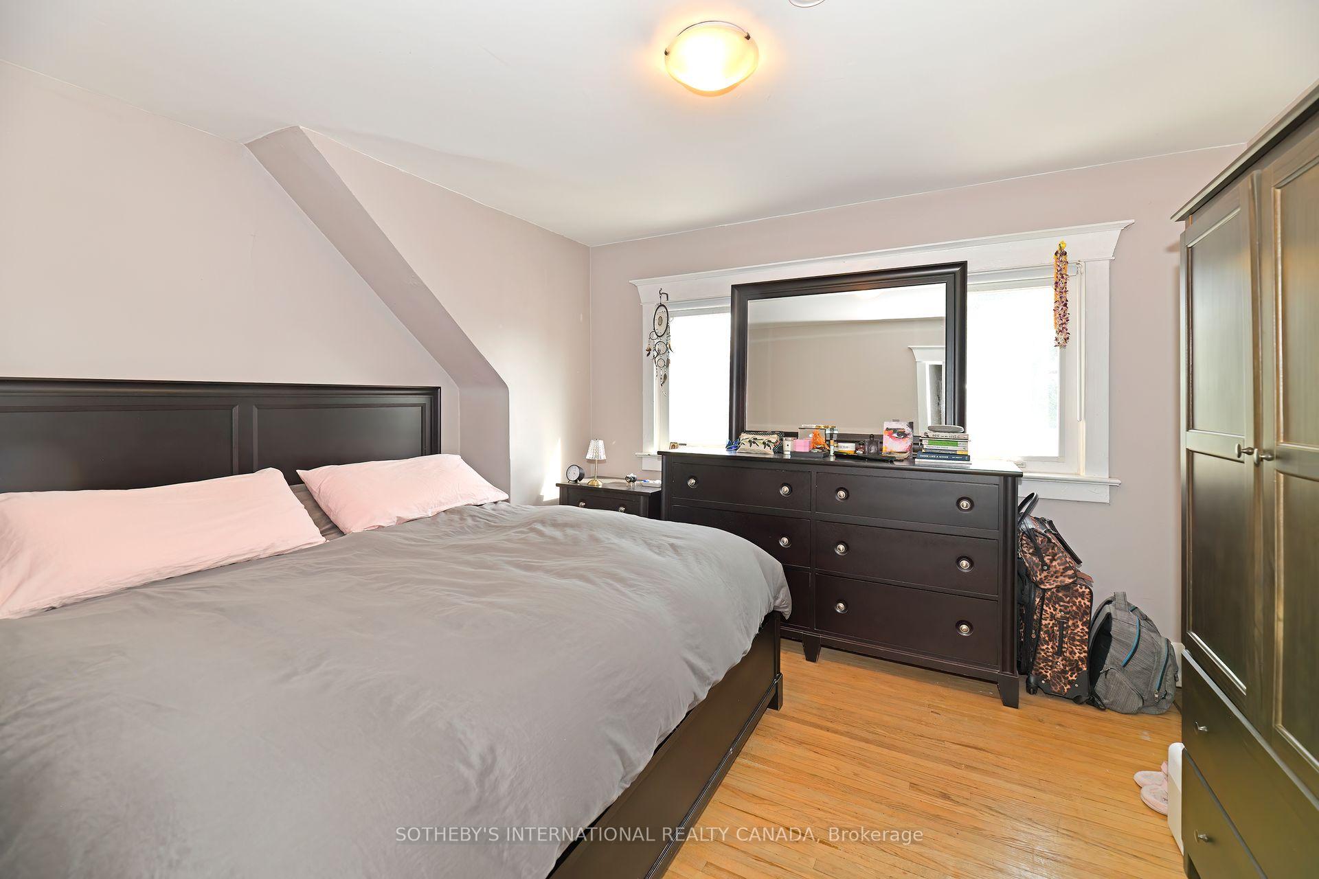 Photo 8 of 60 Mortimer Avenue, Toronto, Broadview North — HOMEH