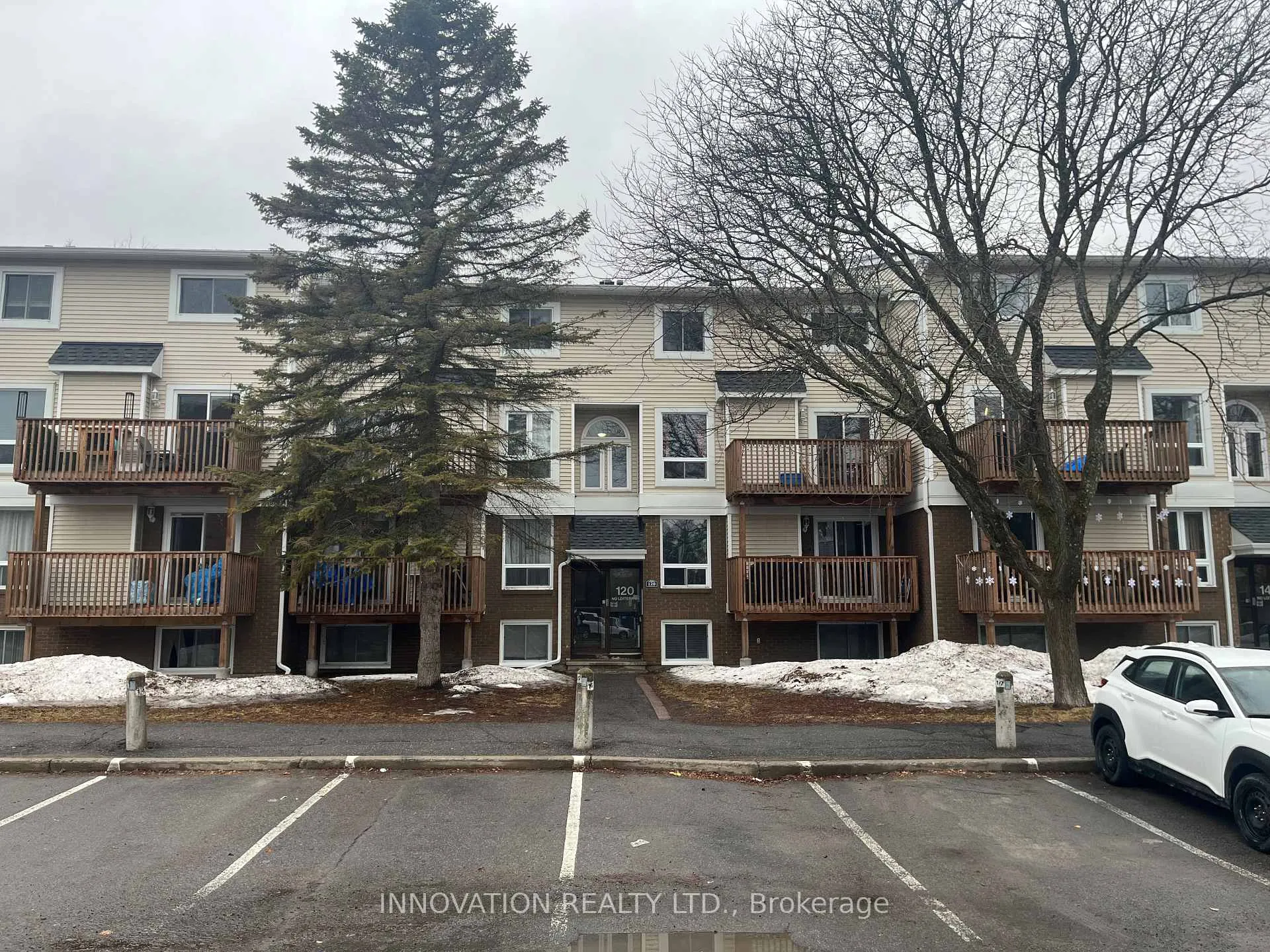 Front of Unit 120, 2 Fenerty Crescent