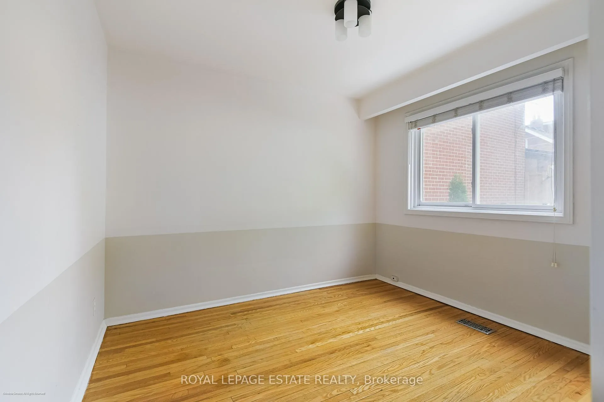 Photo 10 of Unit main floor, 106 Main Street, Toronto, East End-Danforth — HOMEH