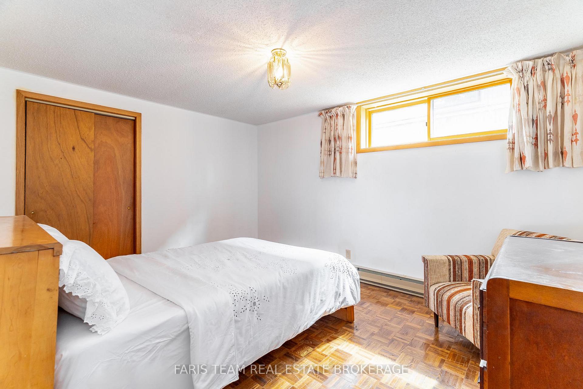Photo 32 of 29 Lorrie Crescent, Tiny, Rural Tiny — HOMEH