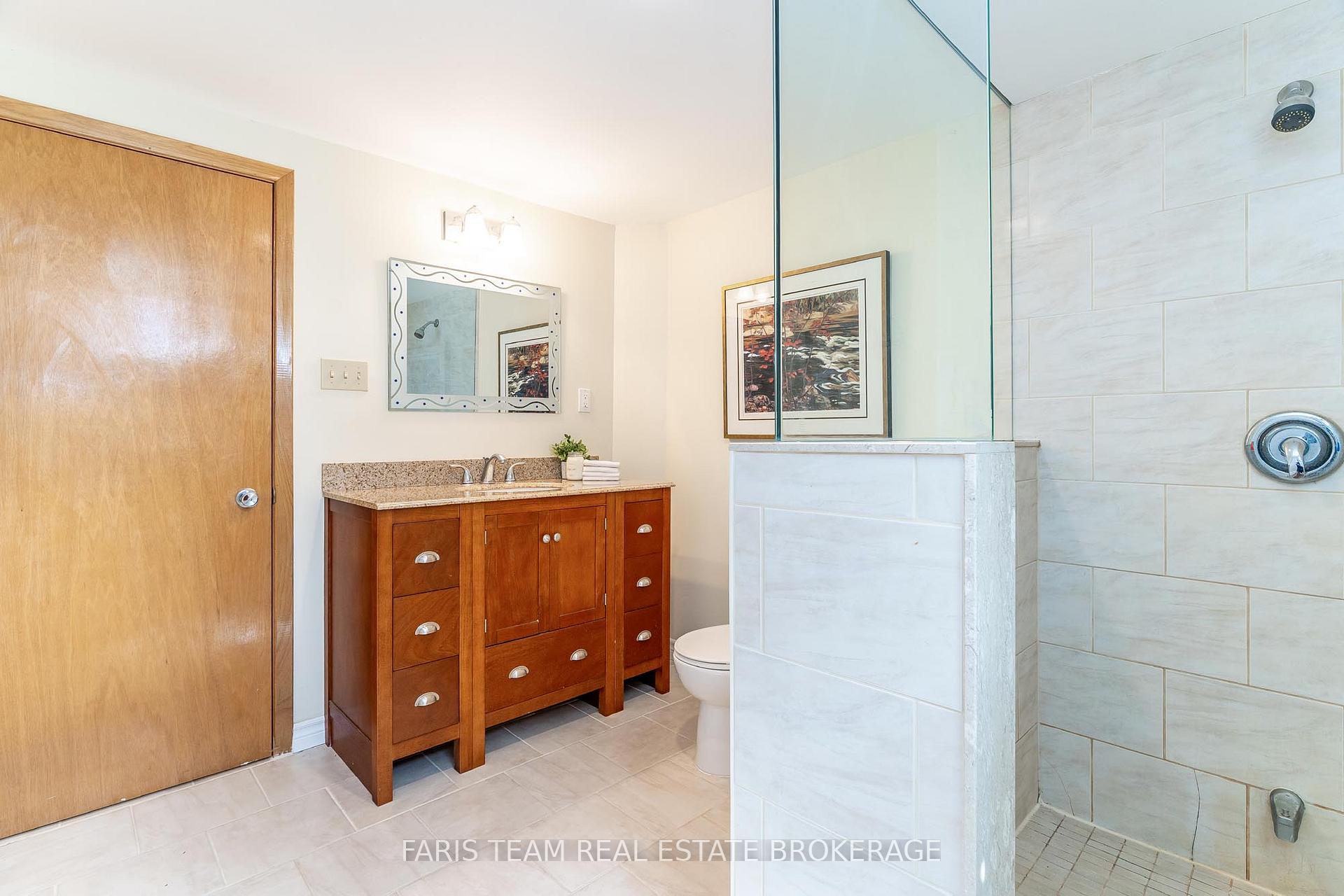 Photo 34 of 29 Lorrie Crescent, Tiny, Rural Tiny — HOMEH