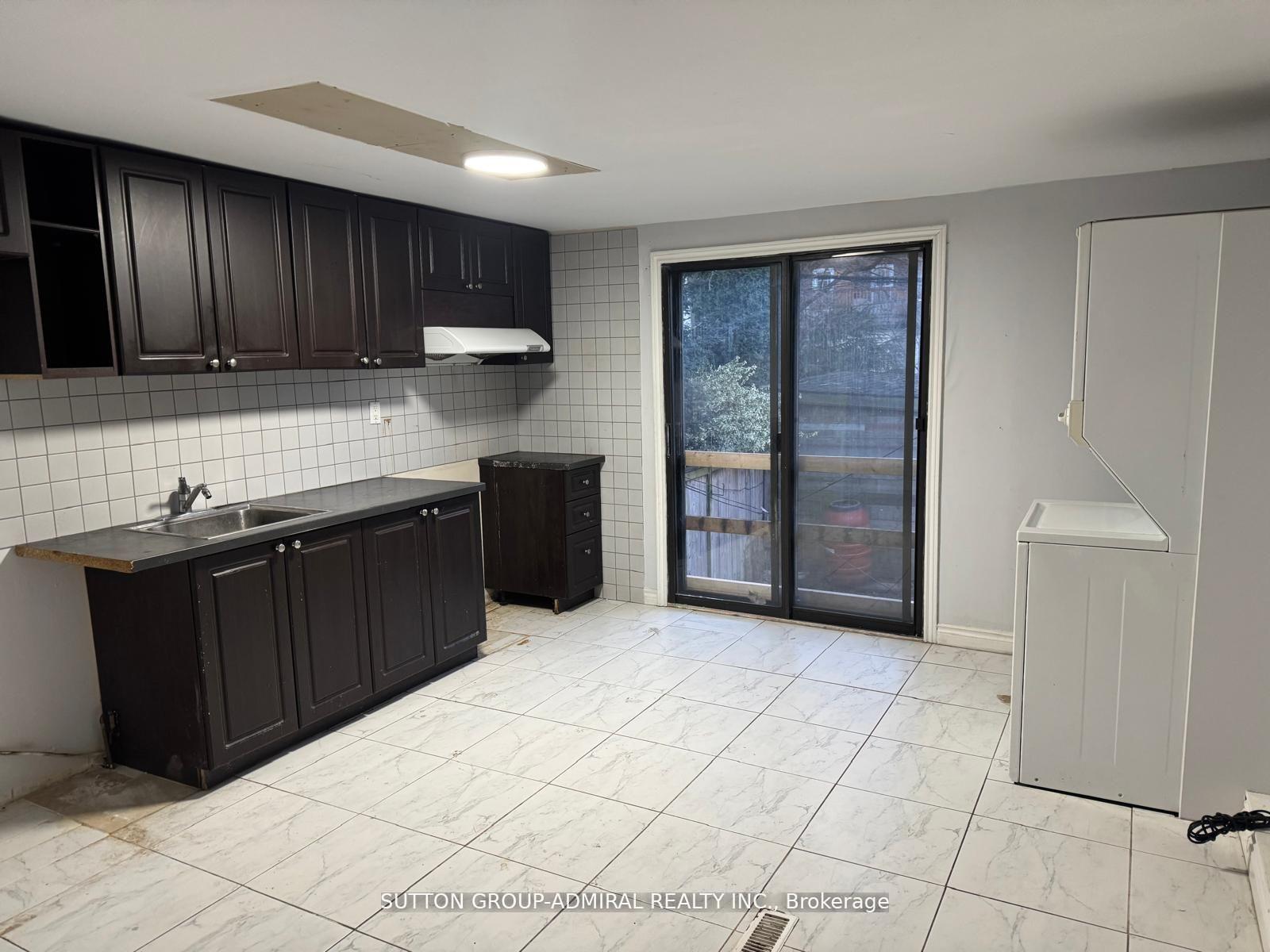 Photo 2 of 27 Shudell Avenue, Toronto, Blake-Jones — HOMEH