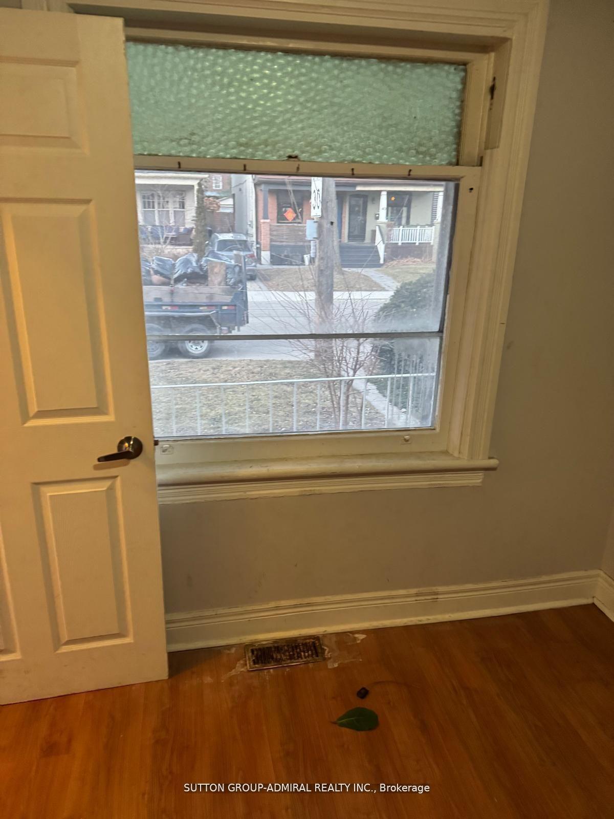 Photo 11 of 27 Shudell Avenue, Toronto, Blake-Jones — HOMEH