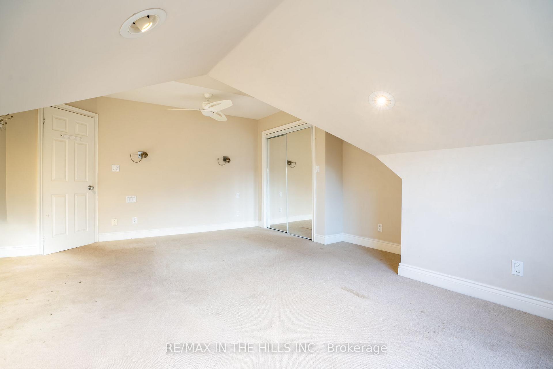 Photo 18 of Unit Upper Level, 165 Highbourne Road, Toronto, Yonge-Eglinton — HOMEH