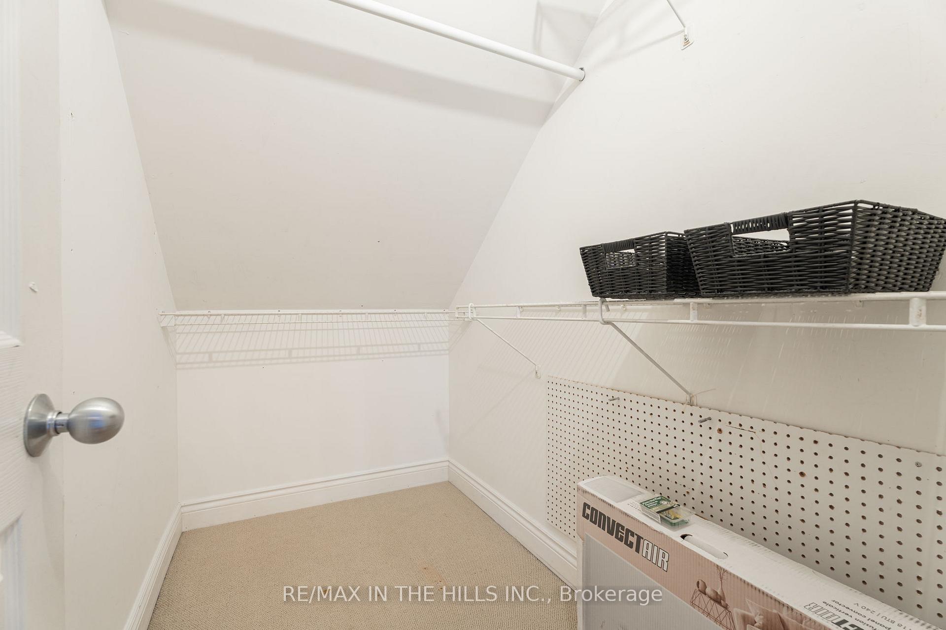 Photo 23 of Unit Upper Level, 165 Highbourne Road, Toronto, Yonge-Eglinton — HOMEH