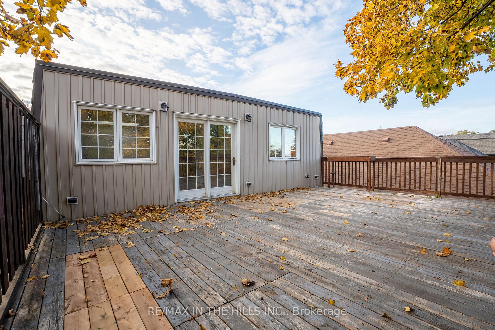 Photo 31 of Unit Upper Level, 165 Highbourne Road, Toronto, Yonge-Eglinton — HOMEH