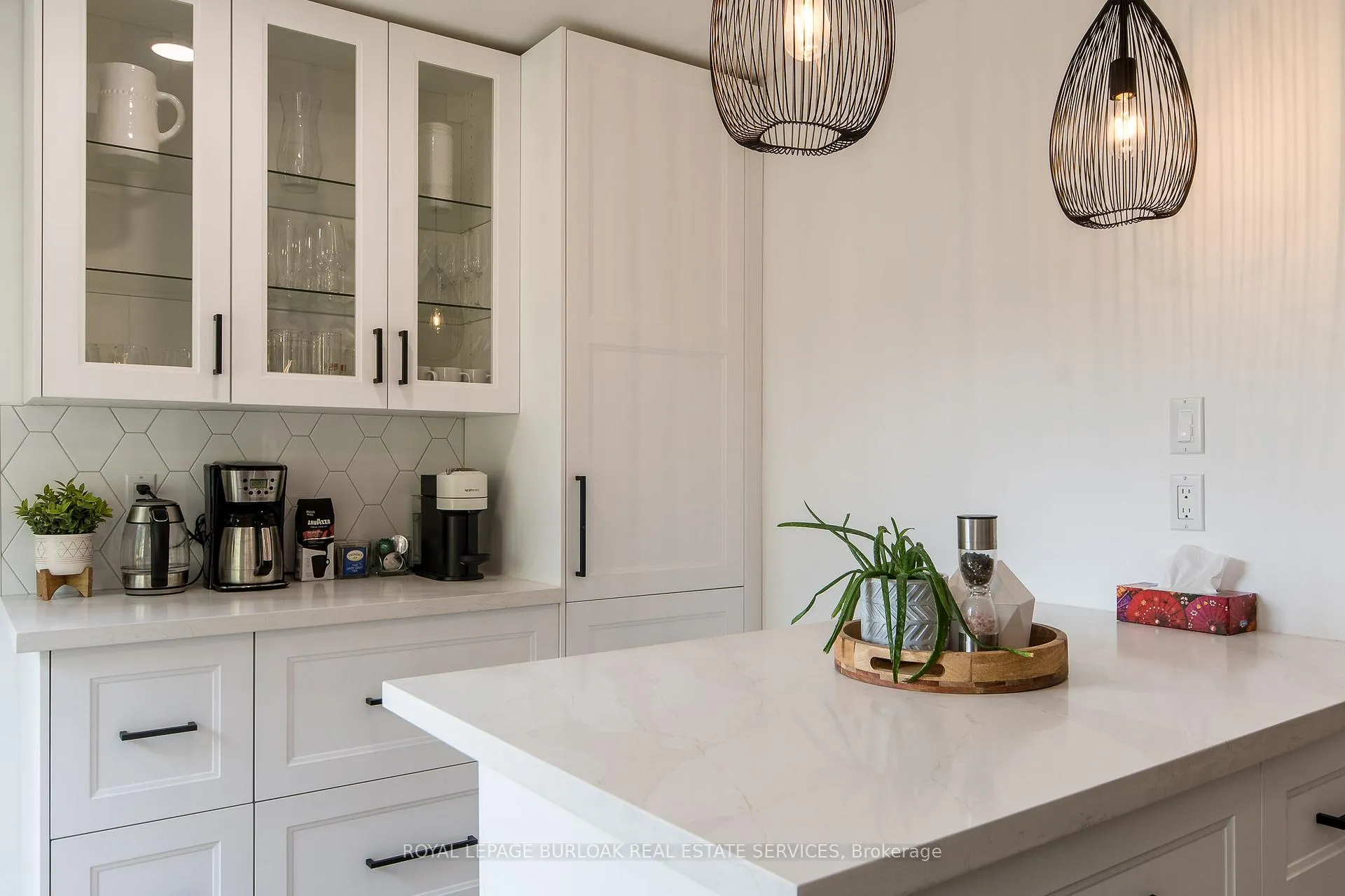 Photo 4 of 7 Trent Avenue, Toronto, East End-Danforth — HOMEH