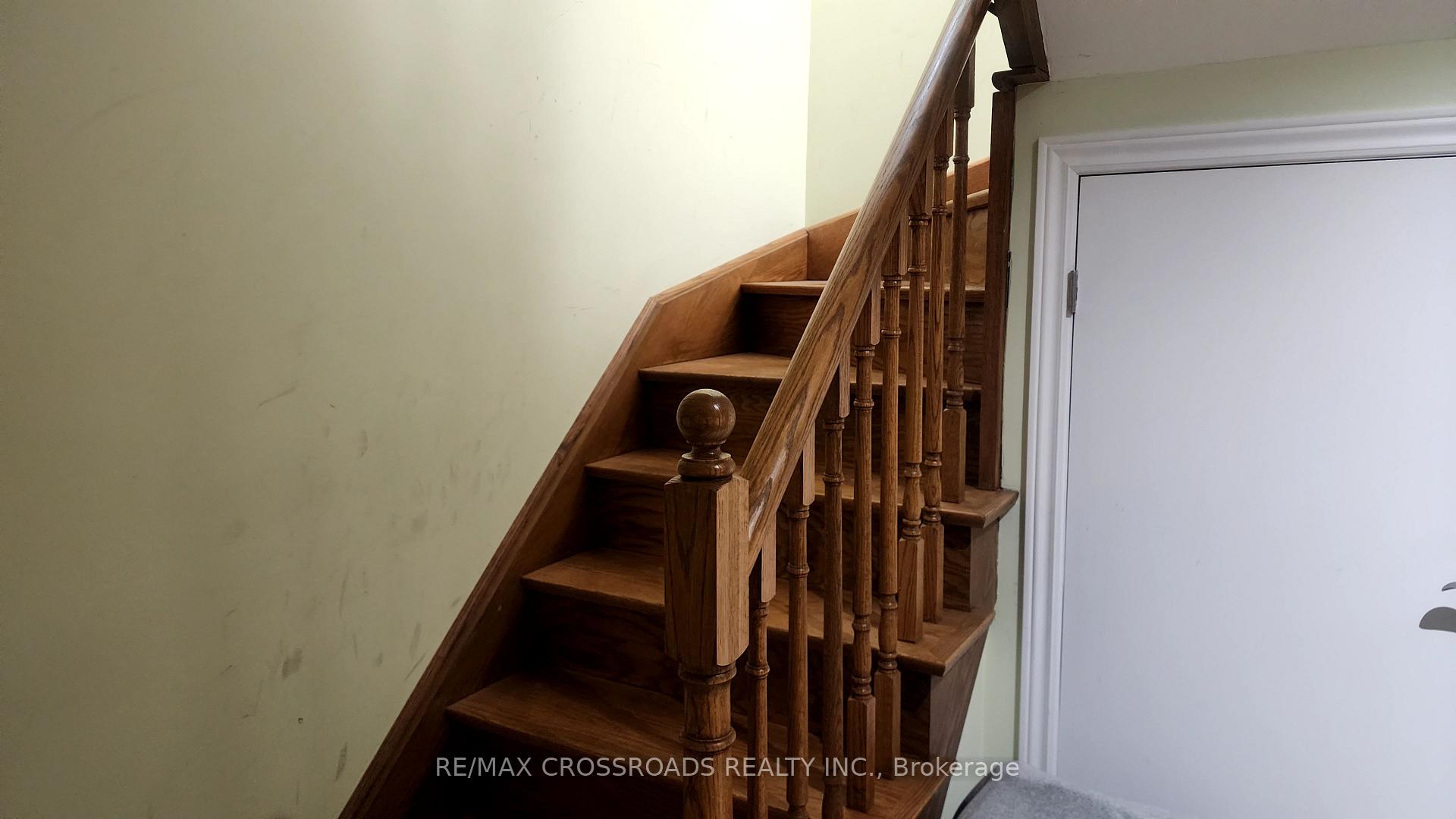 Photo 13 of Unit Lower, 428 Roehampton Avenue, Toronto, Mount Pleasant East — HOMEH