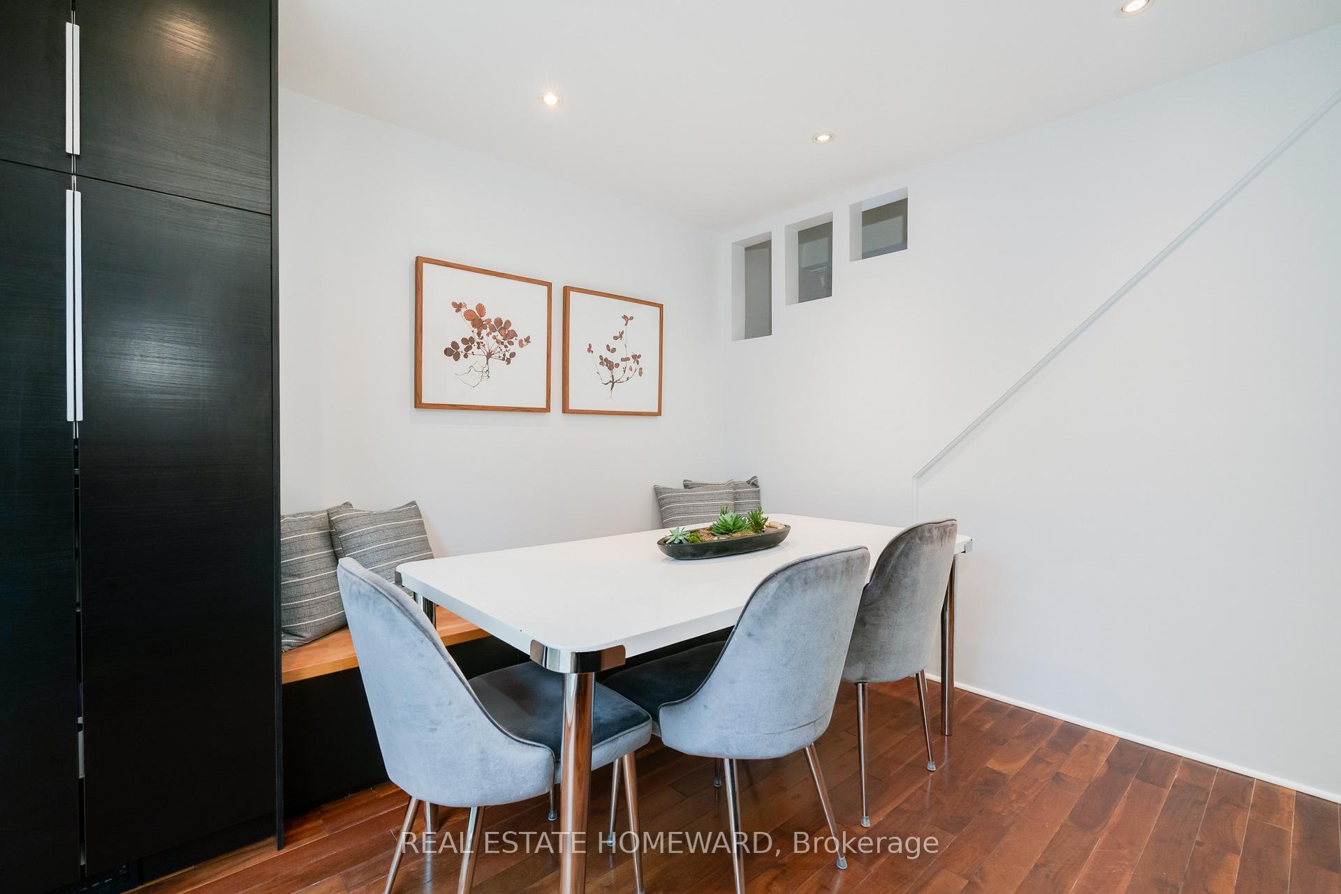 Photo 17 of 10 Norlong Boulevard, Toronto, East York — HOMEH