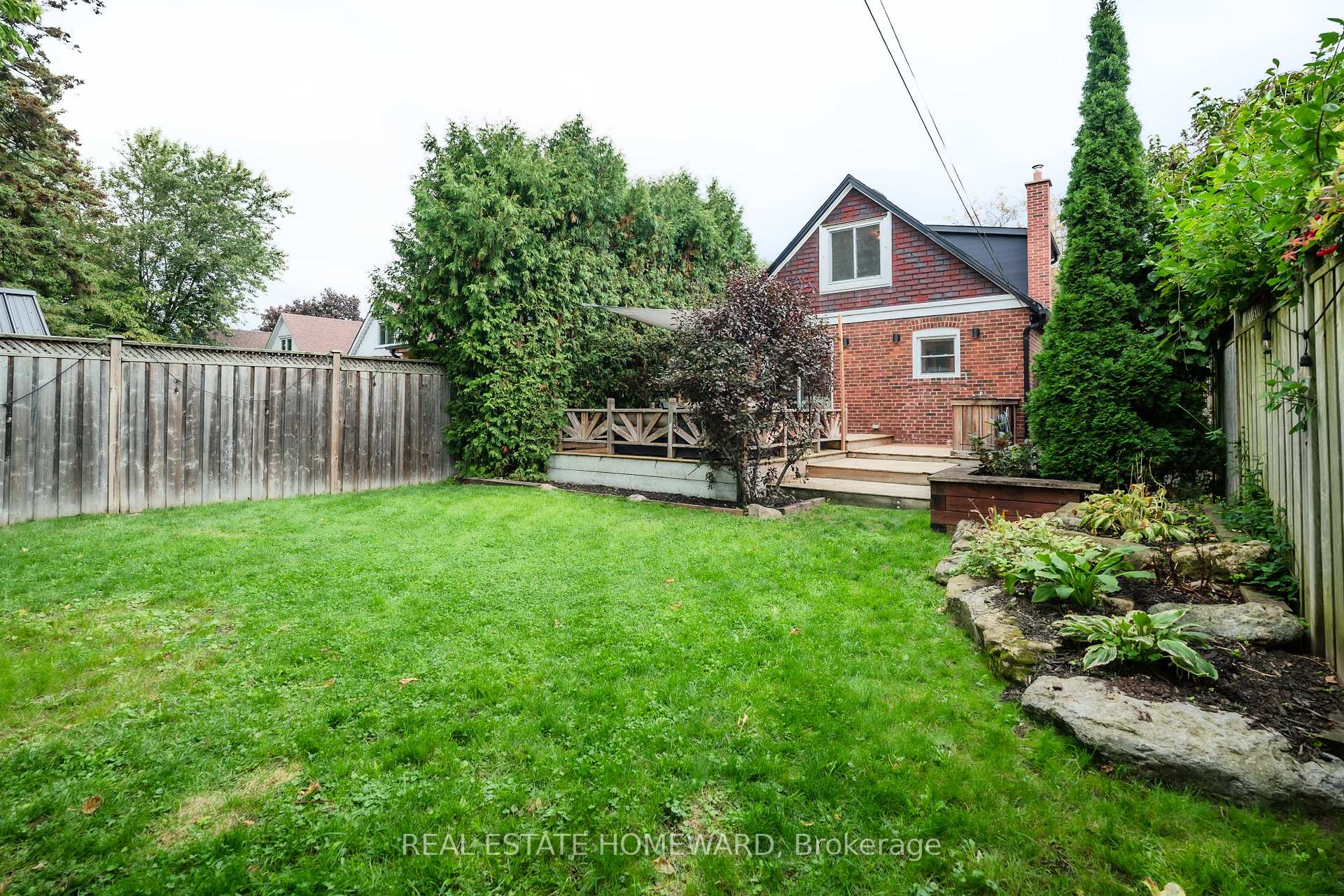 Photo 43 of 10 Norlong Boulevard, Toronto, East York — HOMEH