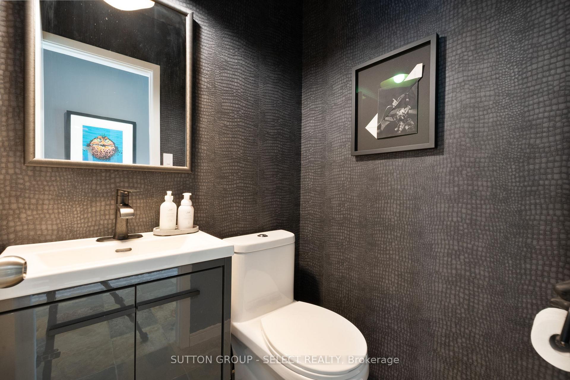 Photo 12 of 20979 Lakeside Drive, Thames Centre, Rural Thames Centre — HOMEH