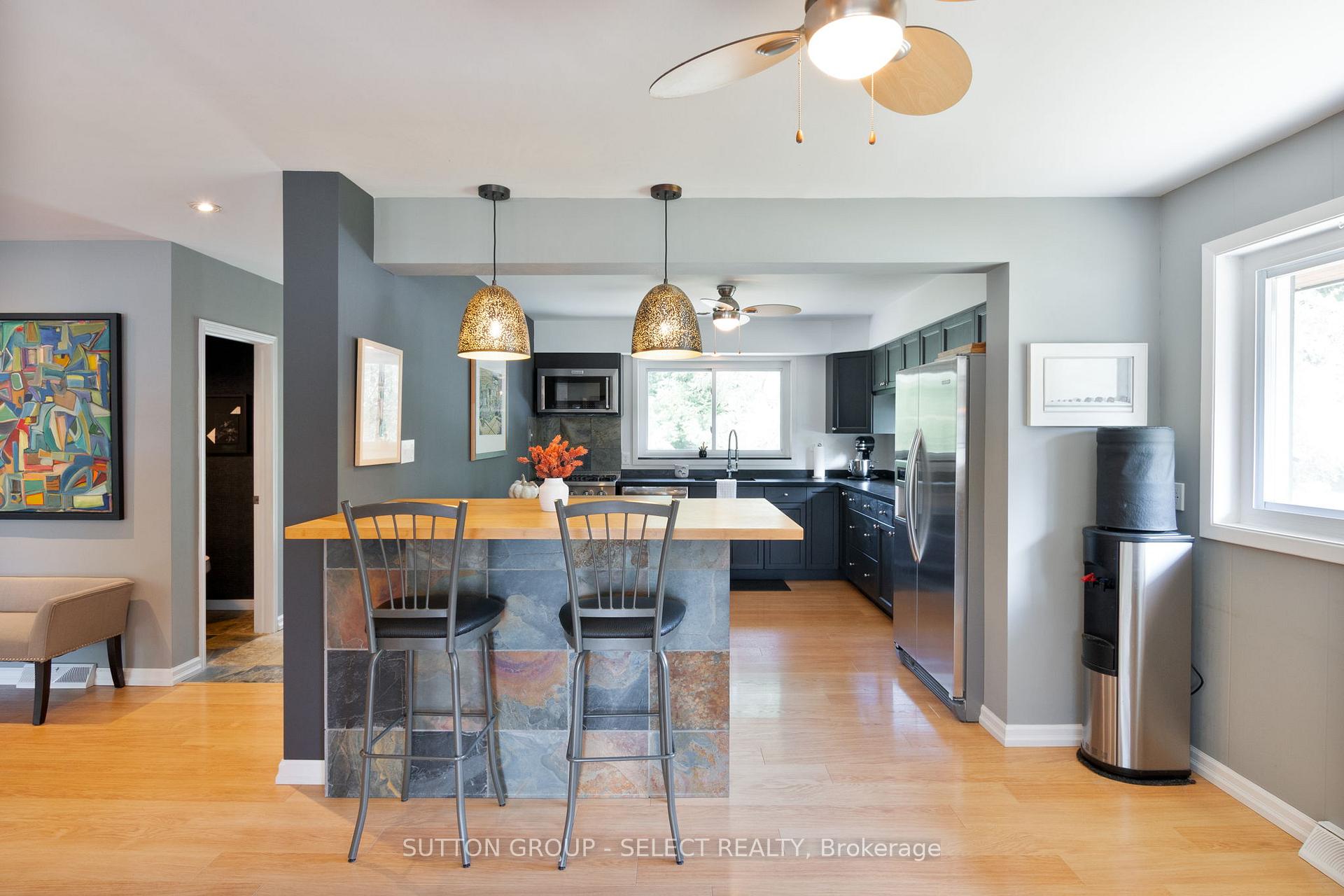 Photo 14 of 20979 Lakeside Drive, Thames Centre, Rural Thames Centre — HOMEH