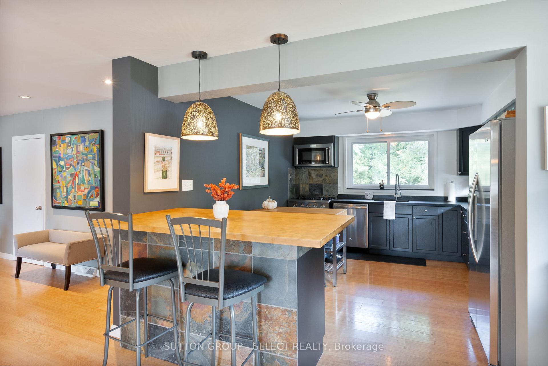 Photo 15 of 20979 Lakeside Drive, Thames Centre, Rural Thames Centre — HOMEH