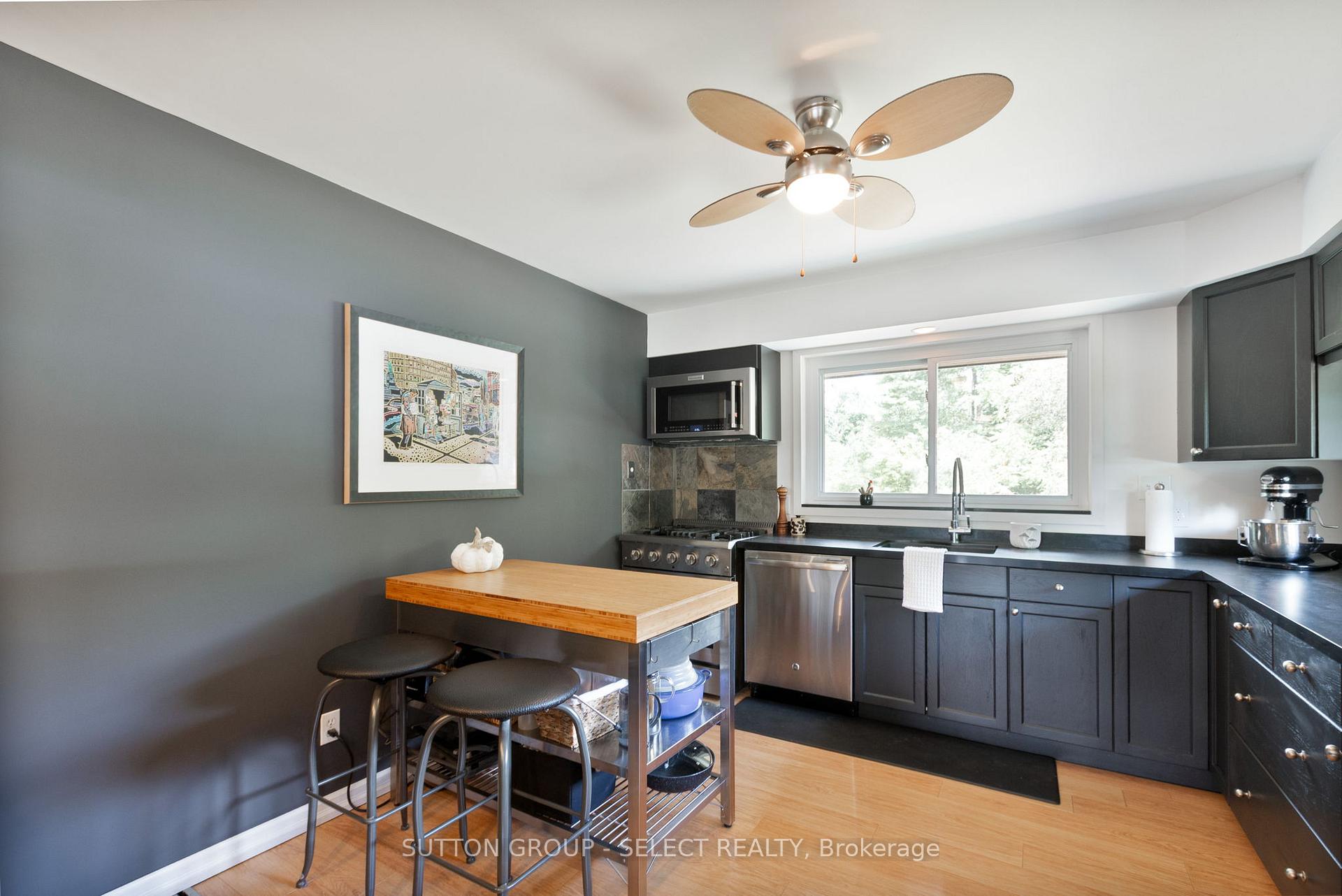 Photo 17 of 20979 Lakeside Drive, Thames Centre, Rural Thames Centre — HOMEH