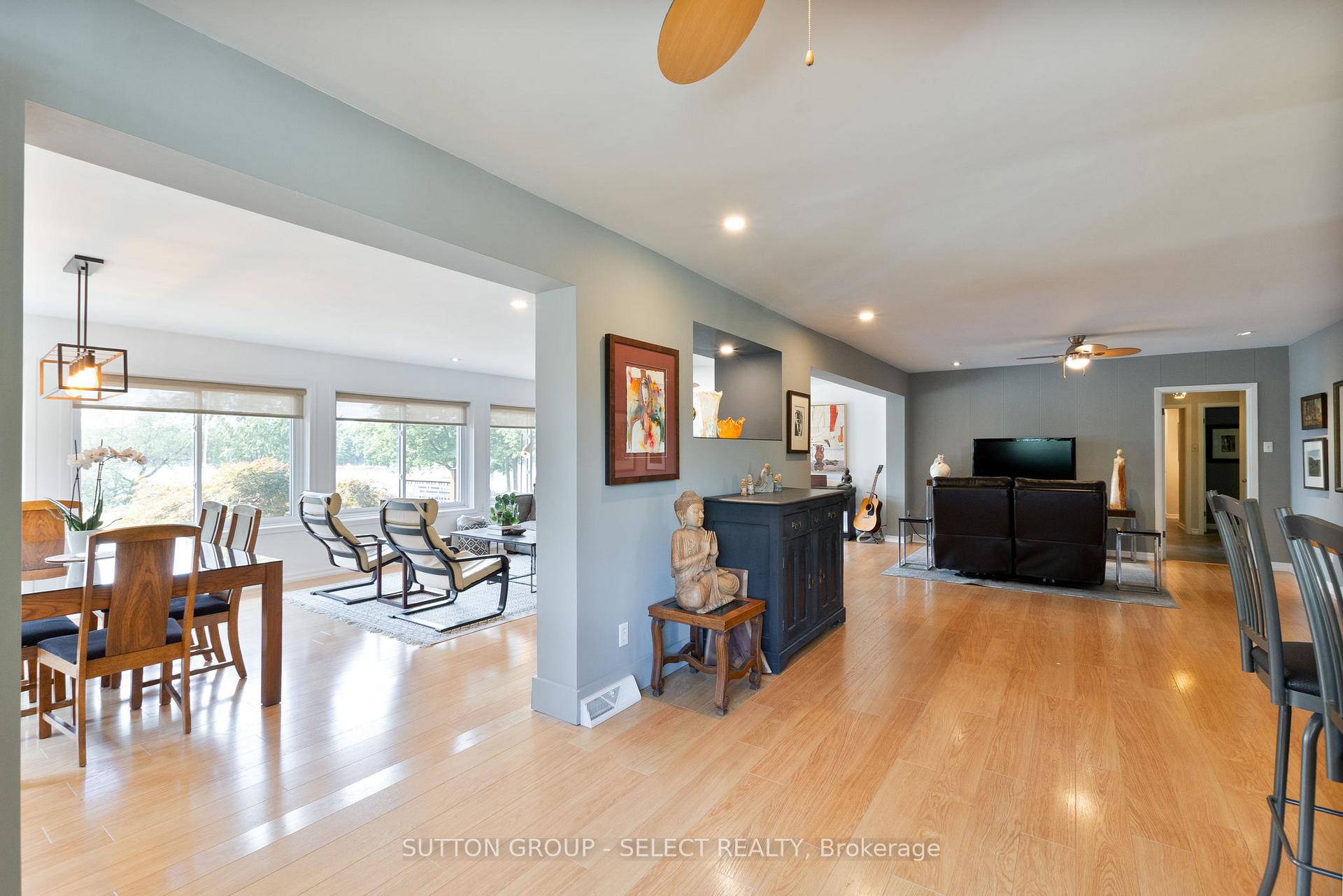 Photo 19 of 20979 Lakeside Drive, Thames Centre, Rural Thames Centre — HOMEH