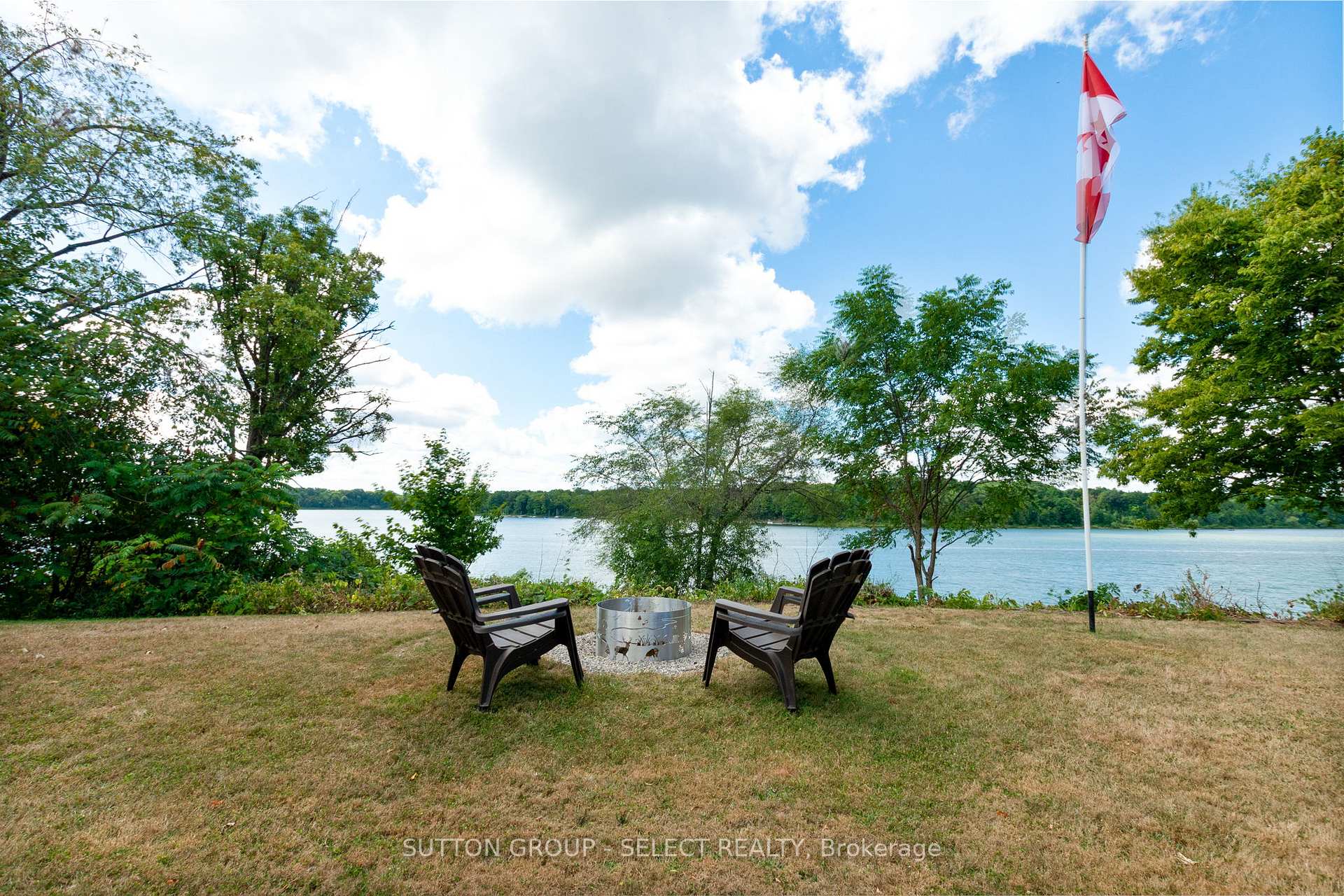 Photo 41 of 20979 Lakeside Drive, Thames Centre, Rural Thames Centre — HOMEH