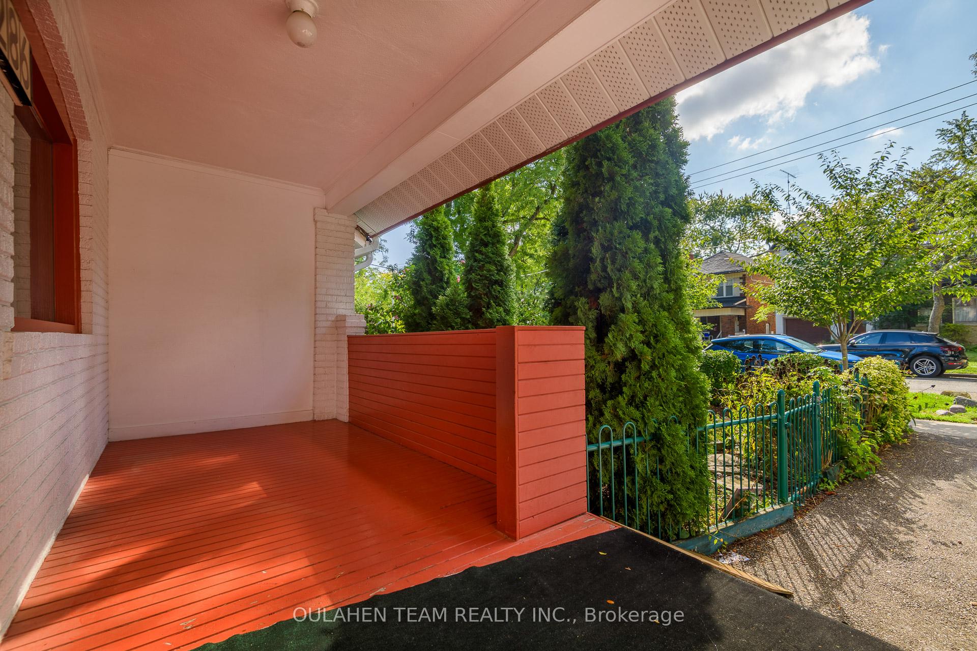 Photo 2 of 286 St Clements Avenue, Toronto, Yonge-Eglinton — HOMEH