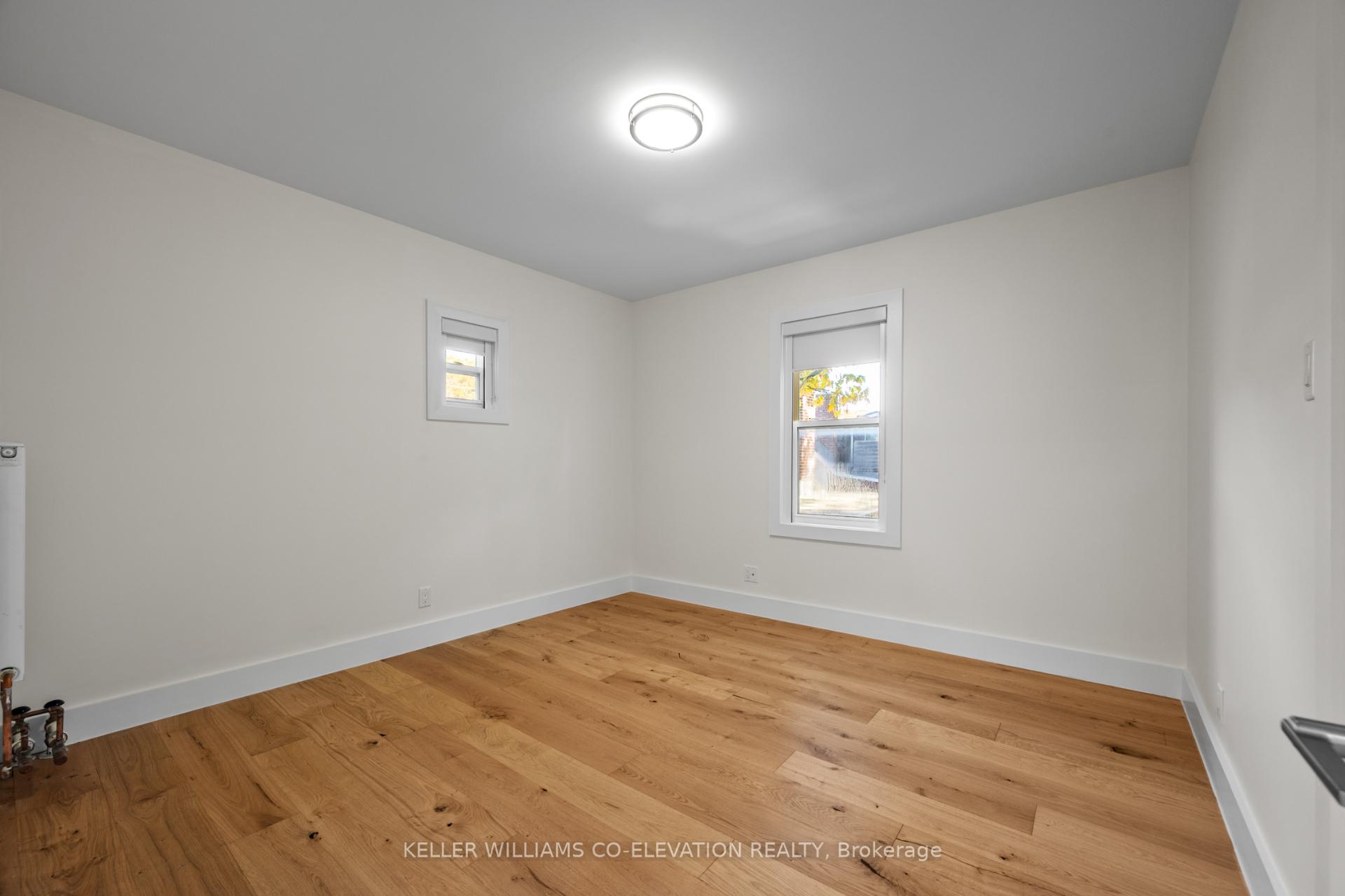 Photo 9 of Unit 4, 2461 Queen Street E, Toronto, The Beaches — HOMEH