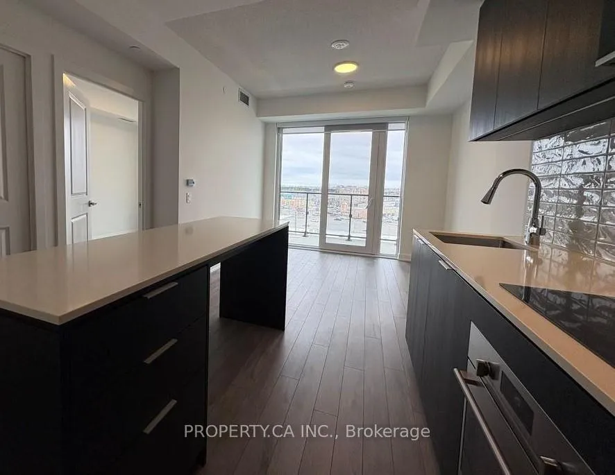 Photo 2 of Unit 14, 15 Skyridge Drive, Brampton, Bram East — HOMEH