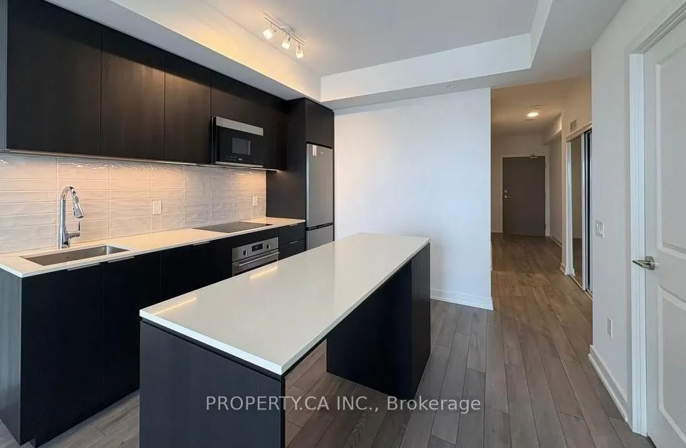 Photo 4 of Unit 14, 15 Skyridge Drive, Brampton, Bram East — HOMEH