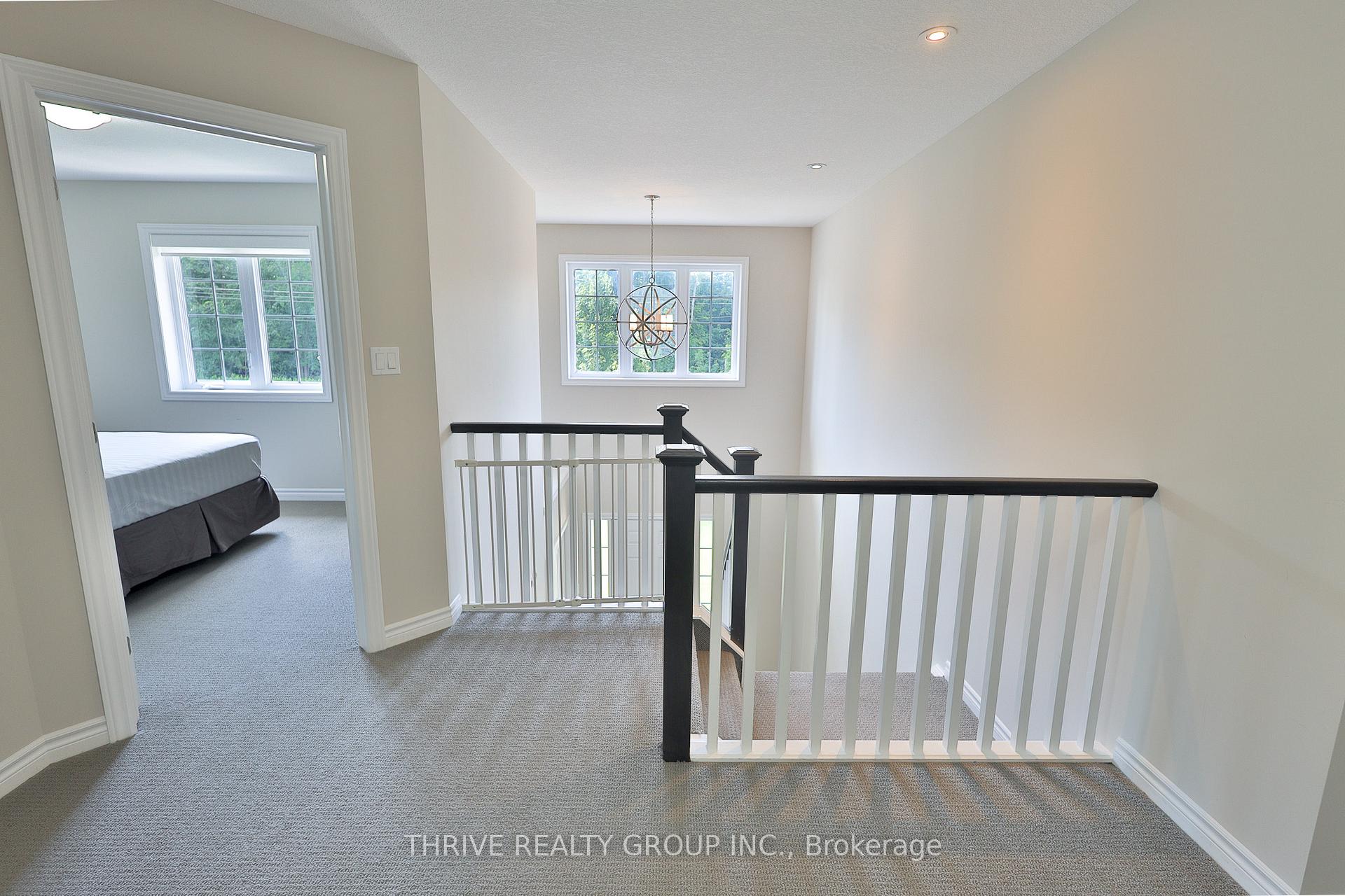 Photo 35 of 225 Norman Place, Strathroy-Caradoc, NE — HOMEH