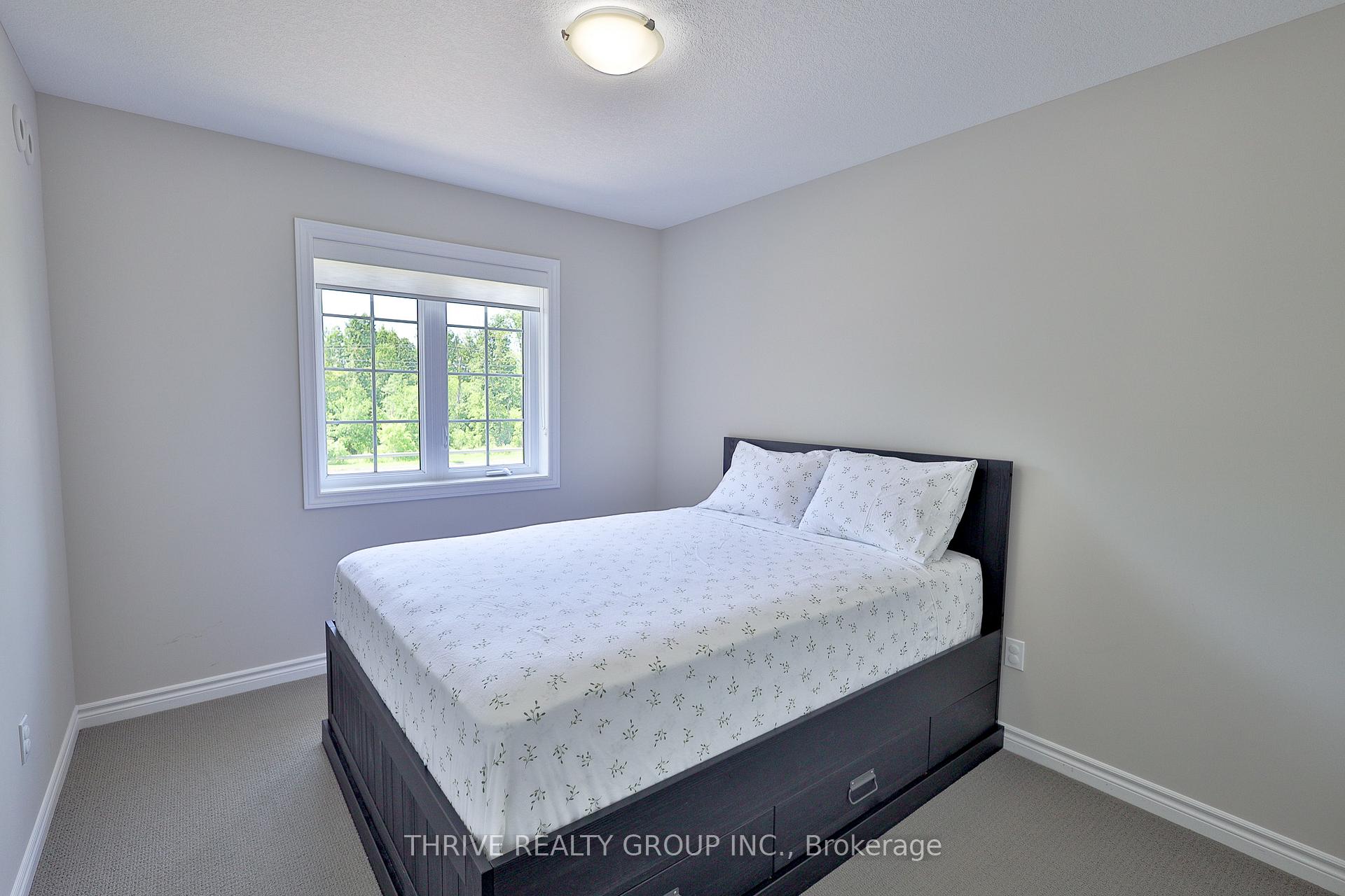 Photo 36 of 225 Norman Place, Strathroy-Caradoc, NE — HOMEH