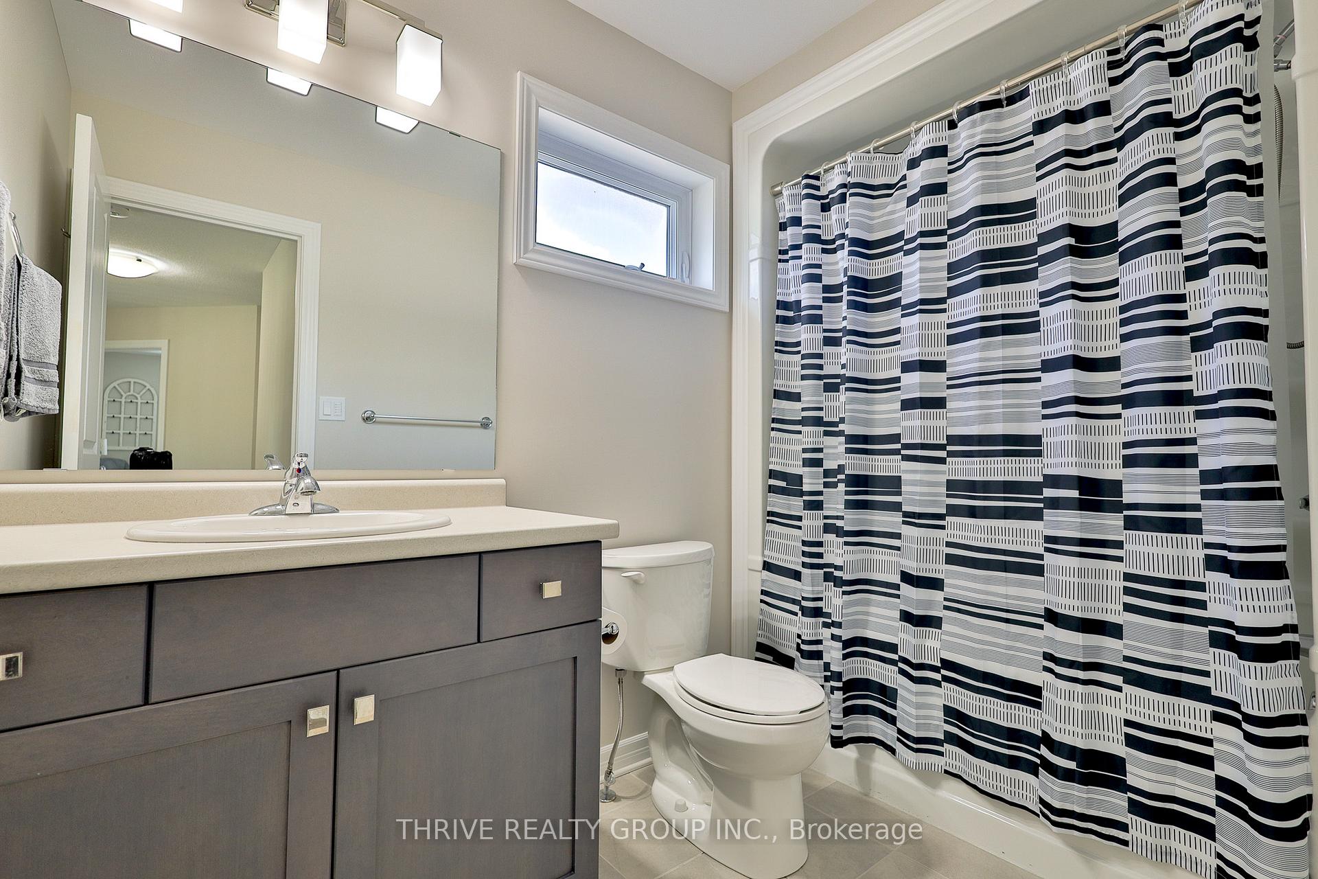 Photo 37 of 225 Norman Place, Strathroy-Caradoc, NE — HOMEH