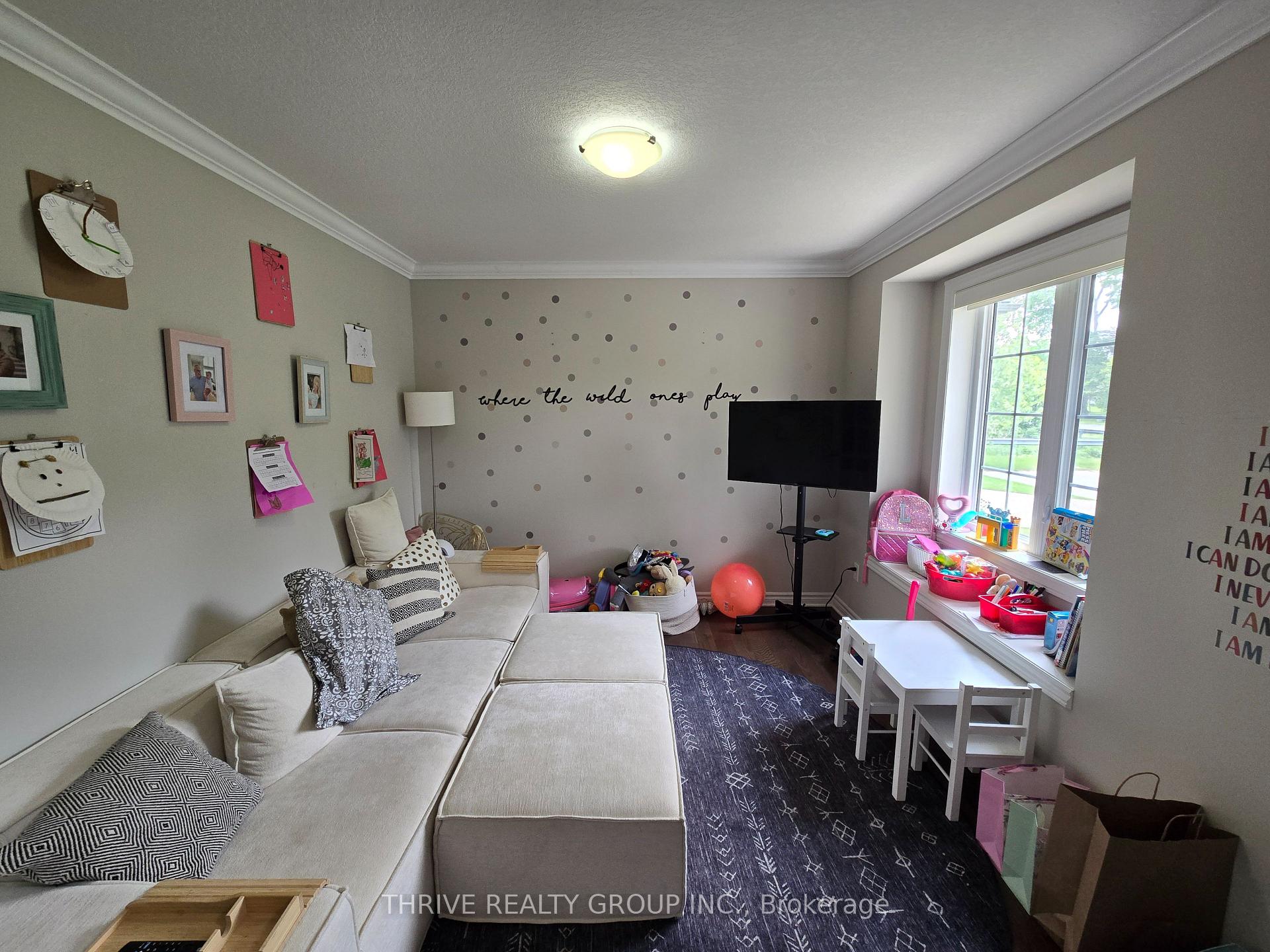 Photo 48 of 225 Norman Place, Strathroy-Caradoc, NE — HOMEH