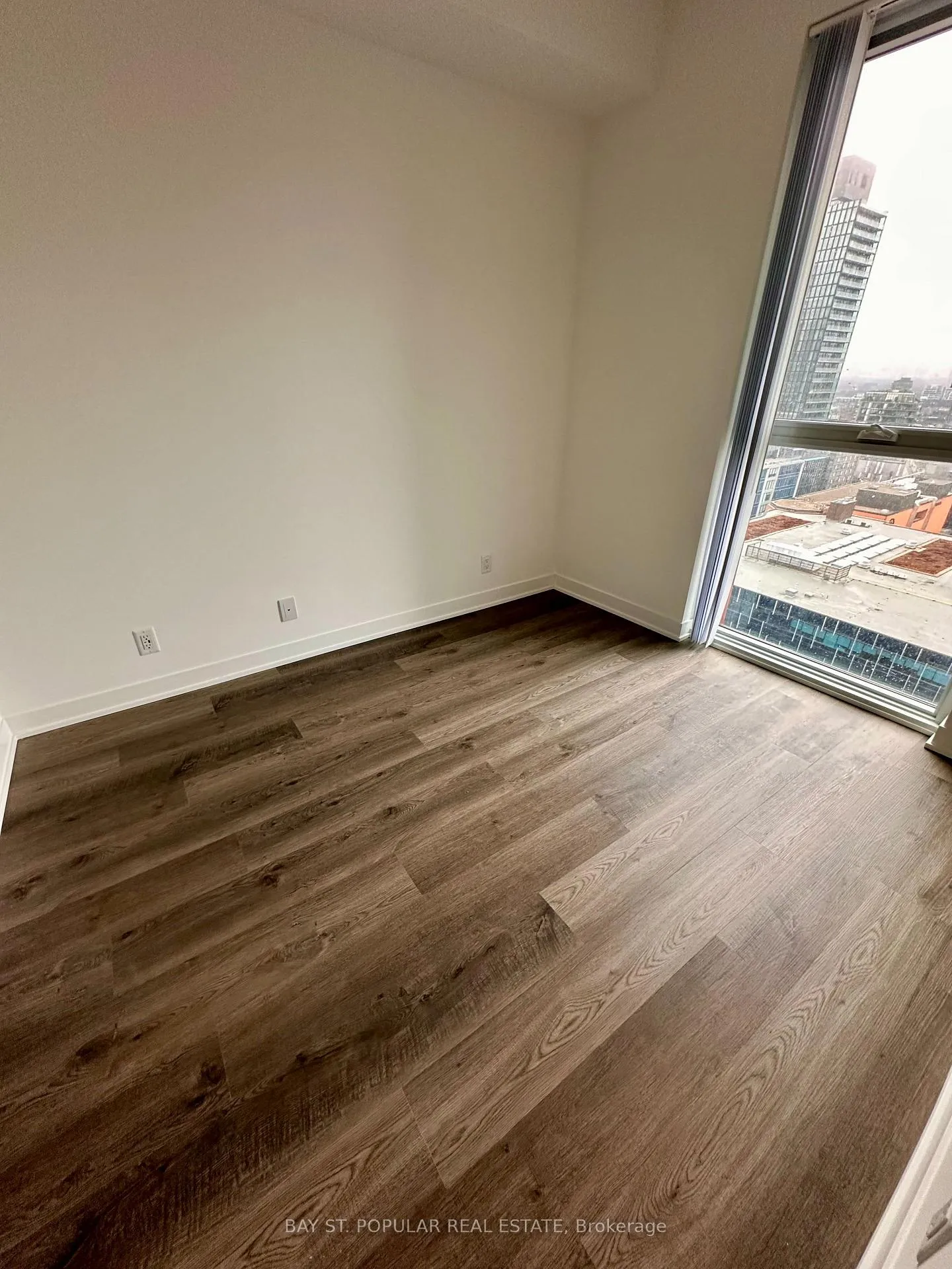 Photo 9 of Unit 2105, 180 Front Street E, Toronto, Moss Park — HOMEH