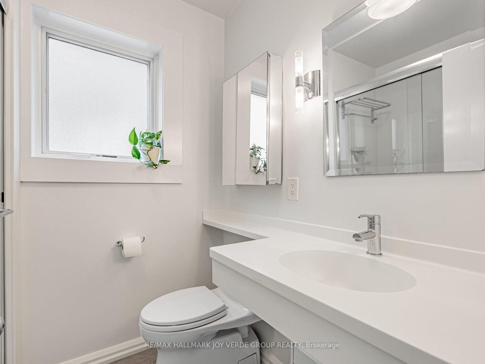 Photo 13 of 221 Stibbard Avenue, Toronto, Mount Pleasant East — HOMEH