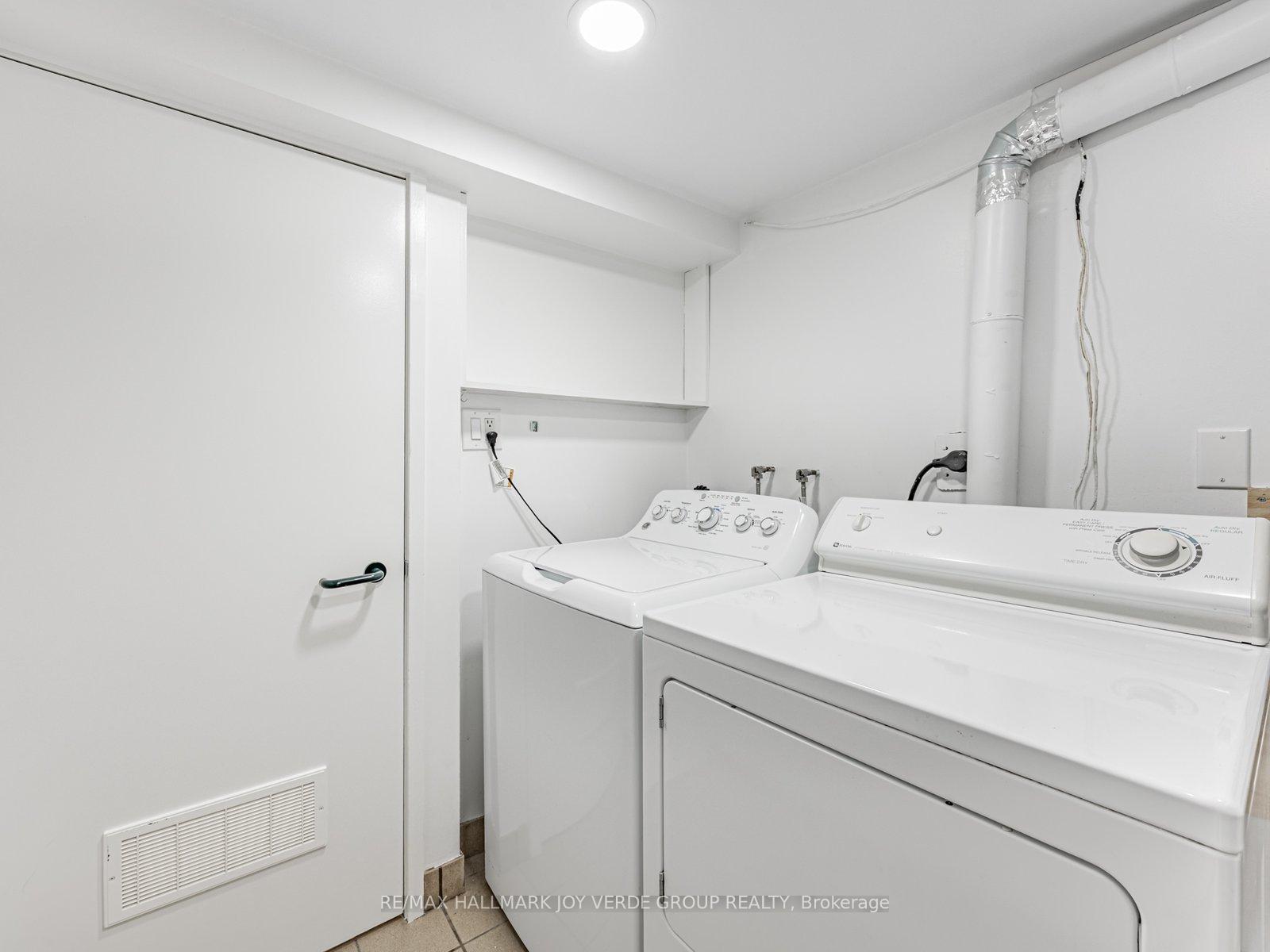 Photo 21 of 221 Stibbard Avenue, Toronto, Mount Pleasant East — HOMEH