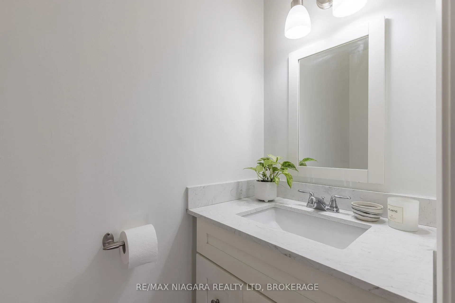 Photo 13 of Unit 43, 6767 Thorold Stone Road, Niagara Falls, Stamford — HOMEH