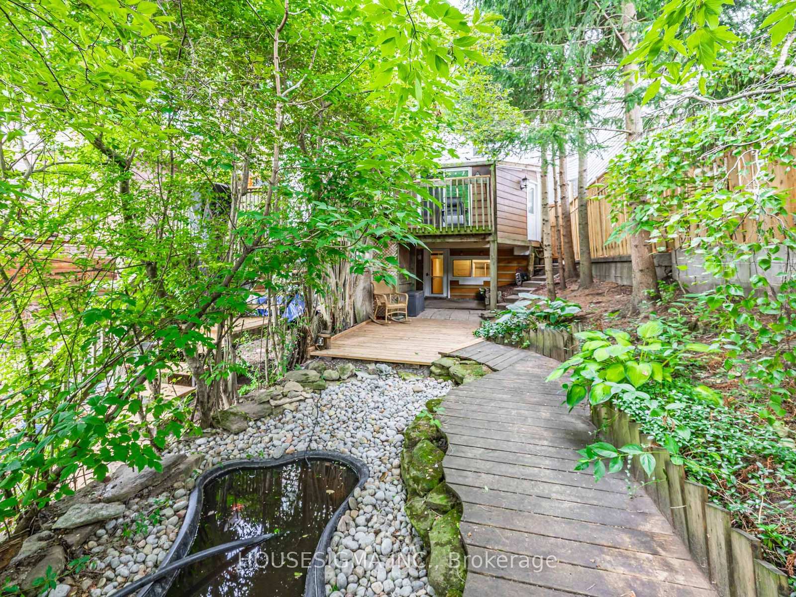 Photo 12 of 184 Bellefair Avenue, Toronto, The Beaches — HOMEH