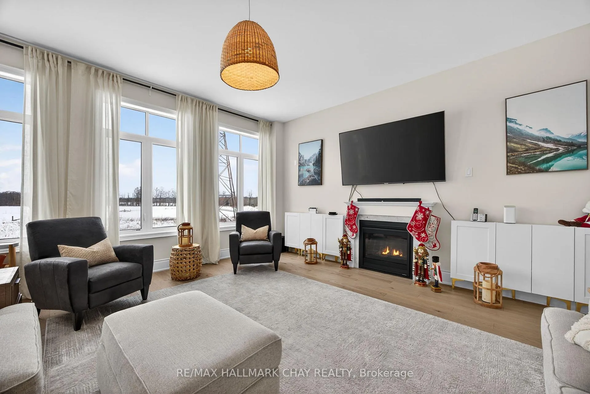 Photo 11 of 13 Sanford Circle, Springwater, Centre Vespra — HOMEH