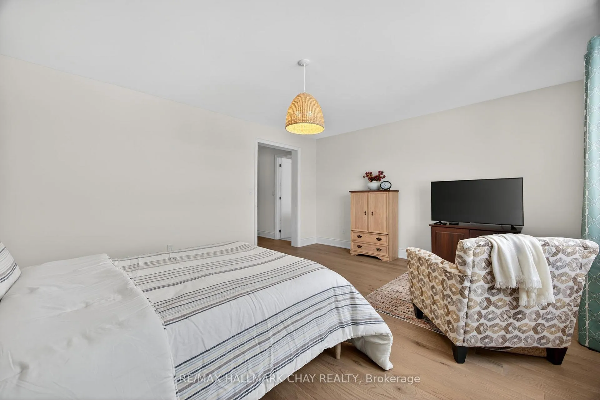 Photo 28 of 13 Sanford Circle, Springwater, Centre Vespra — HOMEH