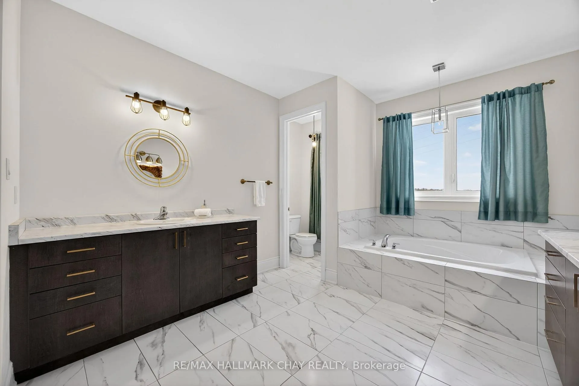 Photo 29 of 13 Sanford Circle, Springwater, Centre Vespra — HOMEH