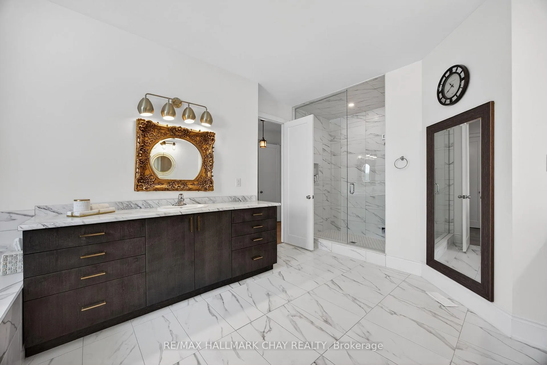 Photo 30 of 13 Sanford Circle, Springwater, Centre Vespra — HOMEH
