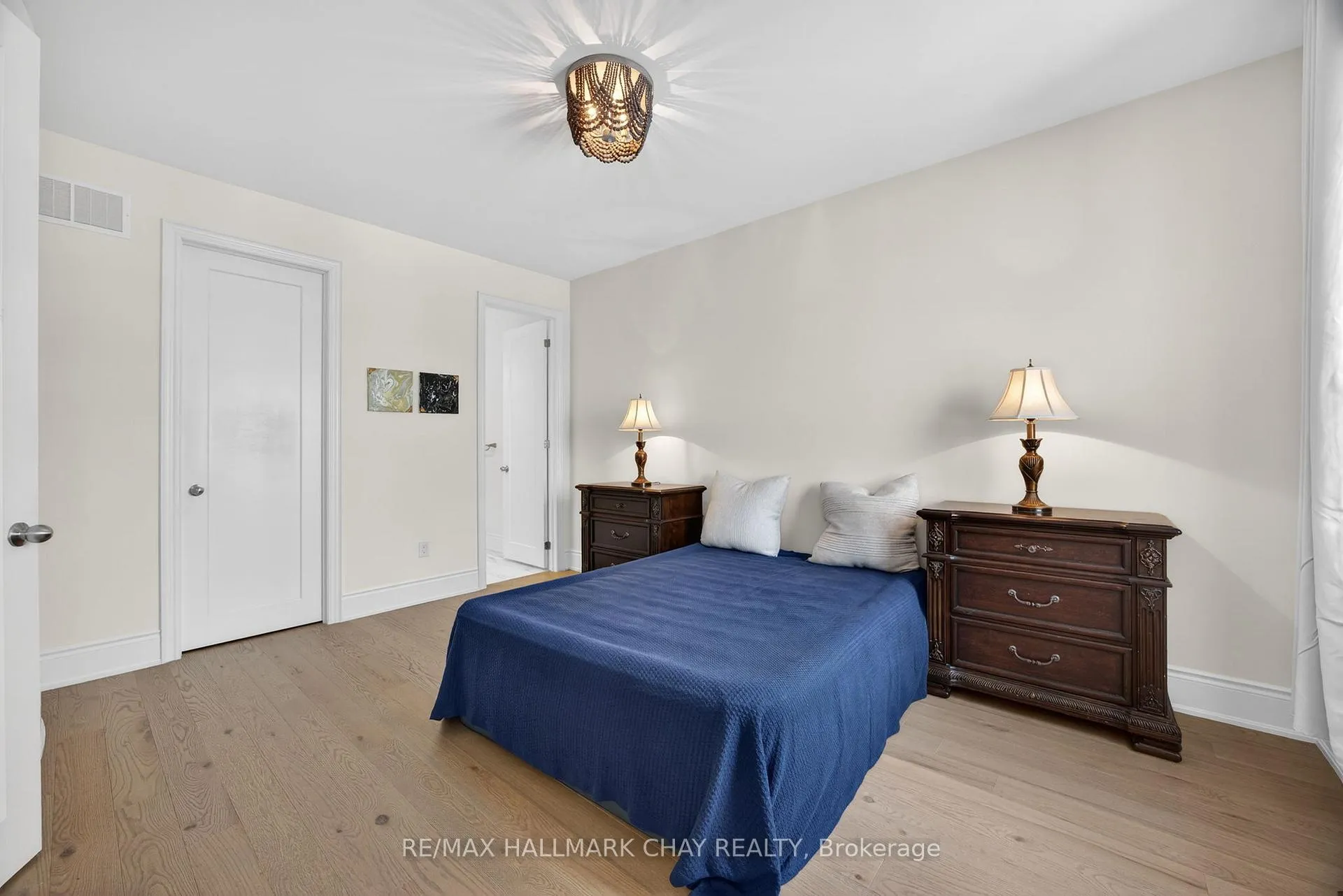 Photo 33 of 13 Sanford Circle, Springwater, Centre Vespra — HOMEH