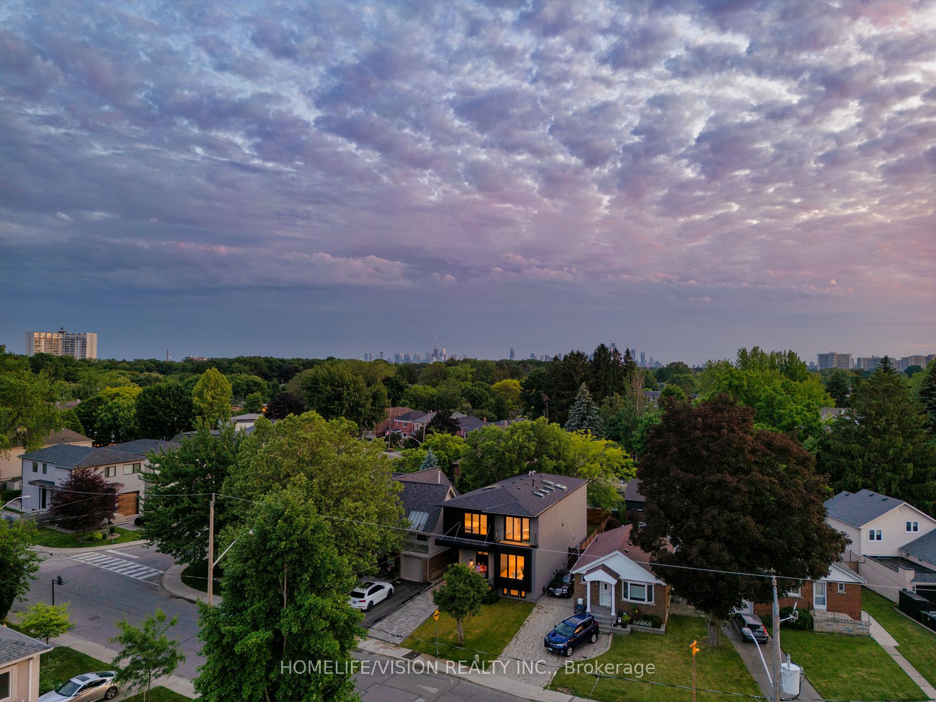 Photo 6 of 44 Doris Drive, Toronto, O'Connor-Parkview — HOMEH