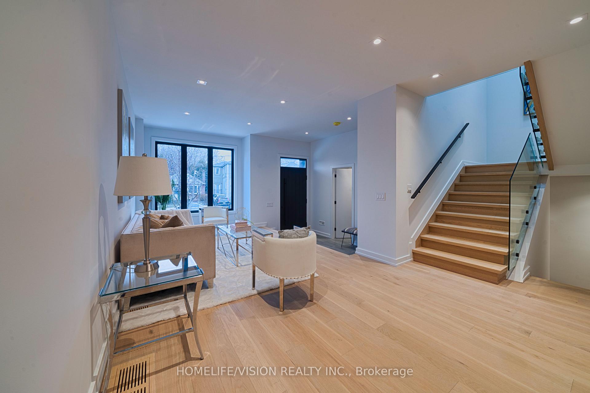 Photo 8 of 44 Doris Drive, Toronto, O'Connor-Parkview — HOMEH