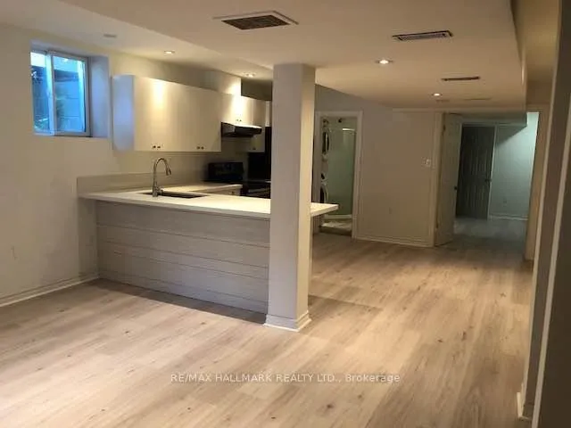 Photo 3 of Unit Basement, 130 Ashdale Avenue, Toronto, Greenwood-Coxwell — HOMEH