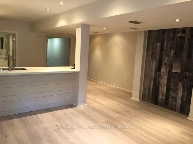 Photo 5 of Unit Basement, 130 Ashdale Avenue, Toronto, Greenwood-Coxwell — HOMEH