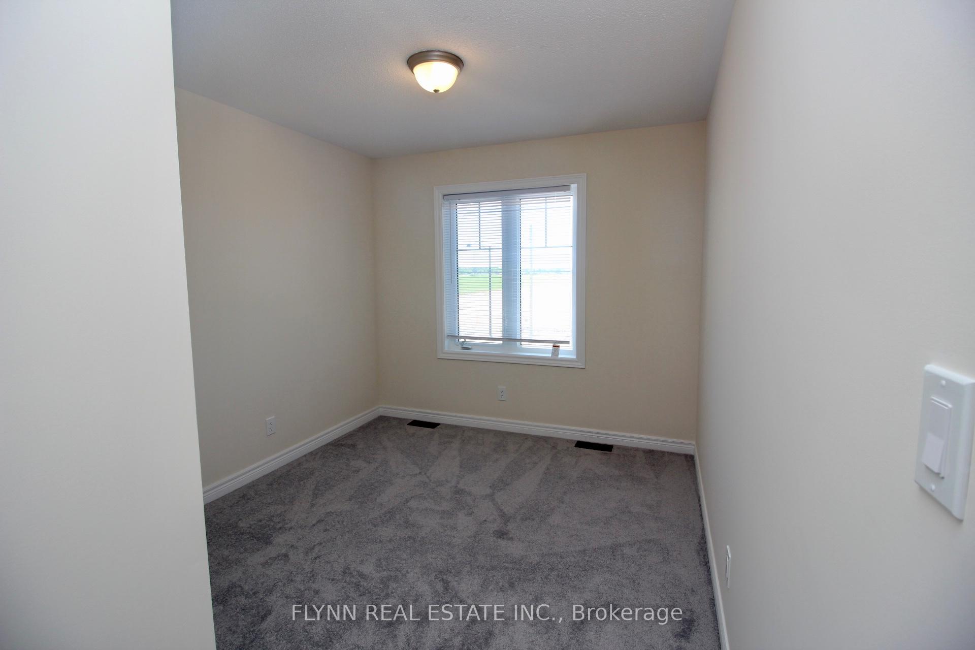 Photo 18 of 74 Harmony Way, Thorold, Rolling Meadows — HOMEH